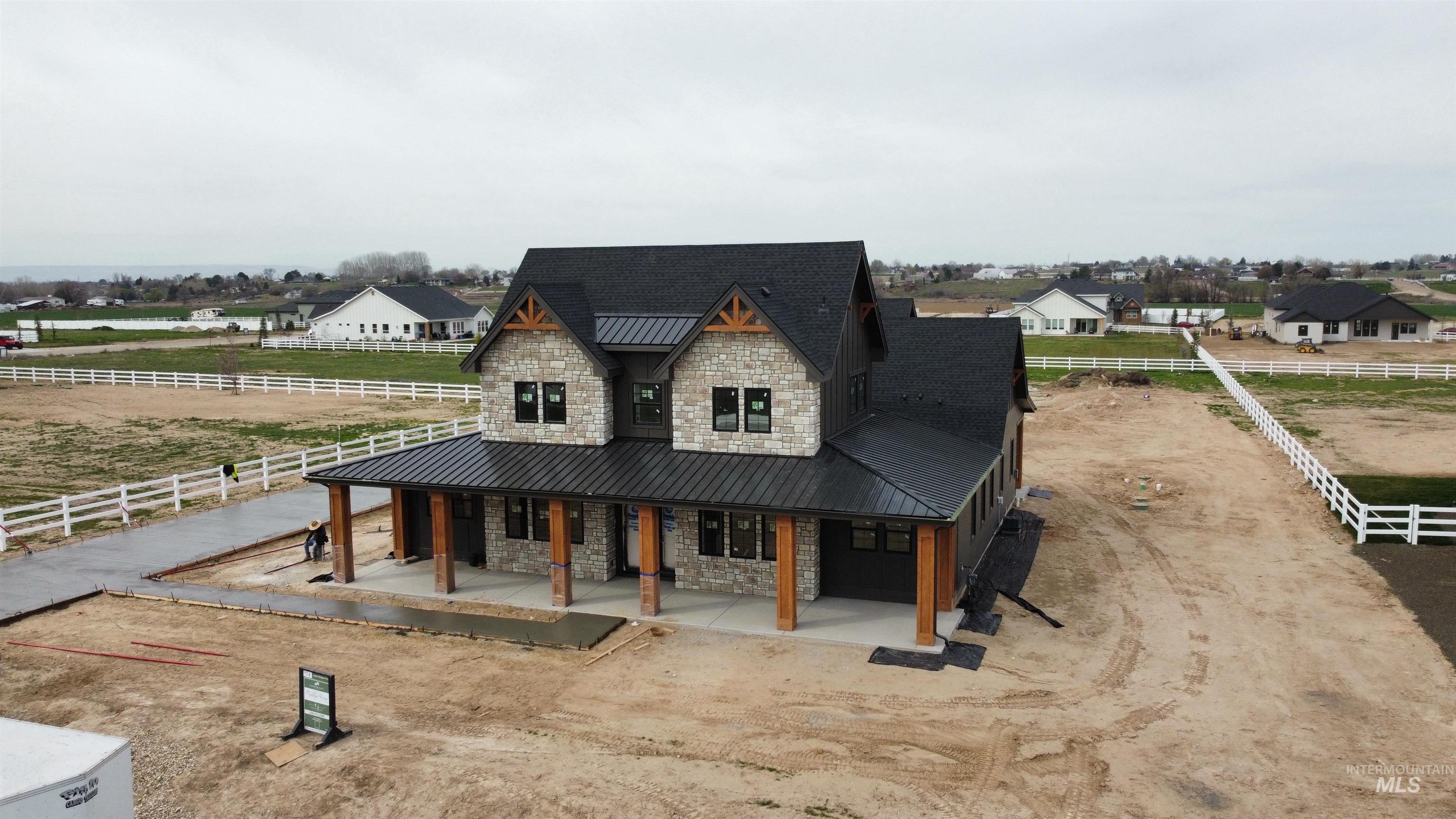 24921 Belgian Way, Middleton, Idaho 83644, 5 Bedrooms, 4 Bathrooms, Residential For Sale, Price $1,350,000,MLS 98979163