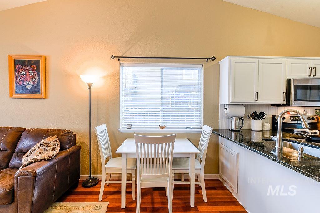 2609 White Ave., Moscow, Idaho 83843, 3 Bedrooms, 2 Bathrooms, Residential For Sale, Price $449,000,MLS 98979166