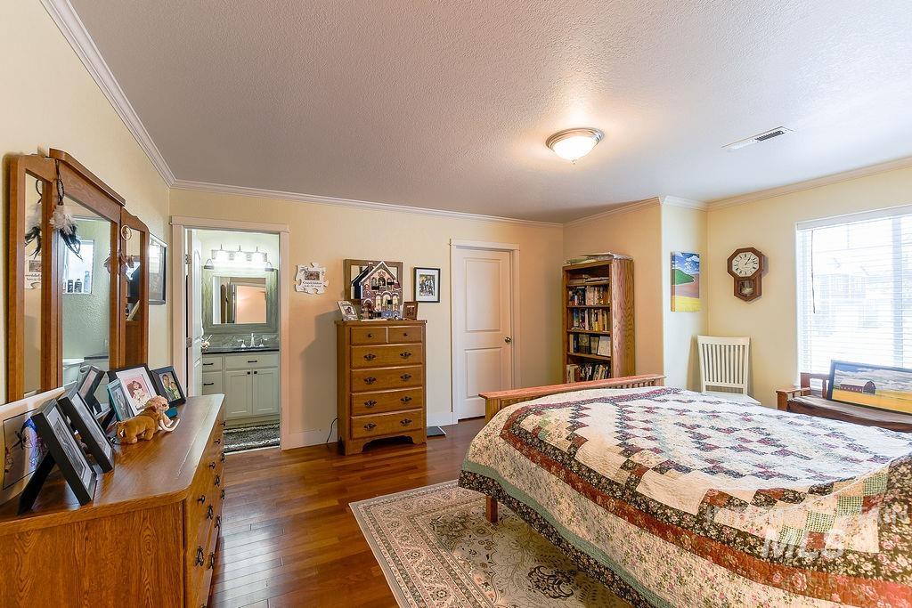 2609 White Ave., Moscow, Idaho 83843, 3 Bedrooms, 2 Bathrooms, Residential For Sale, Price $449,000,MLS 98979166