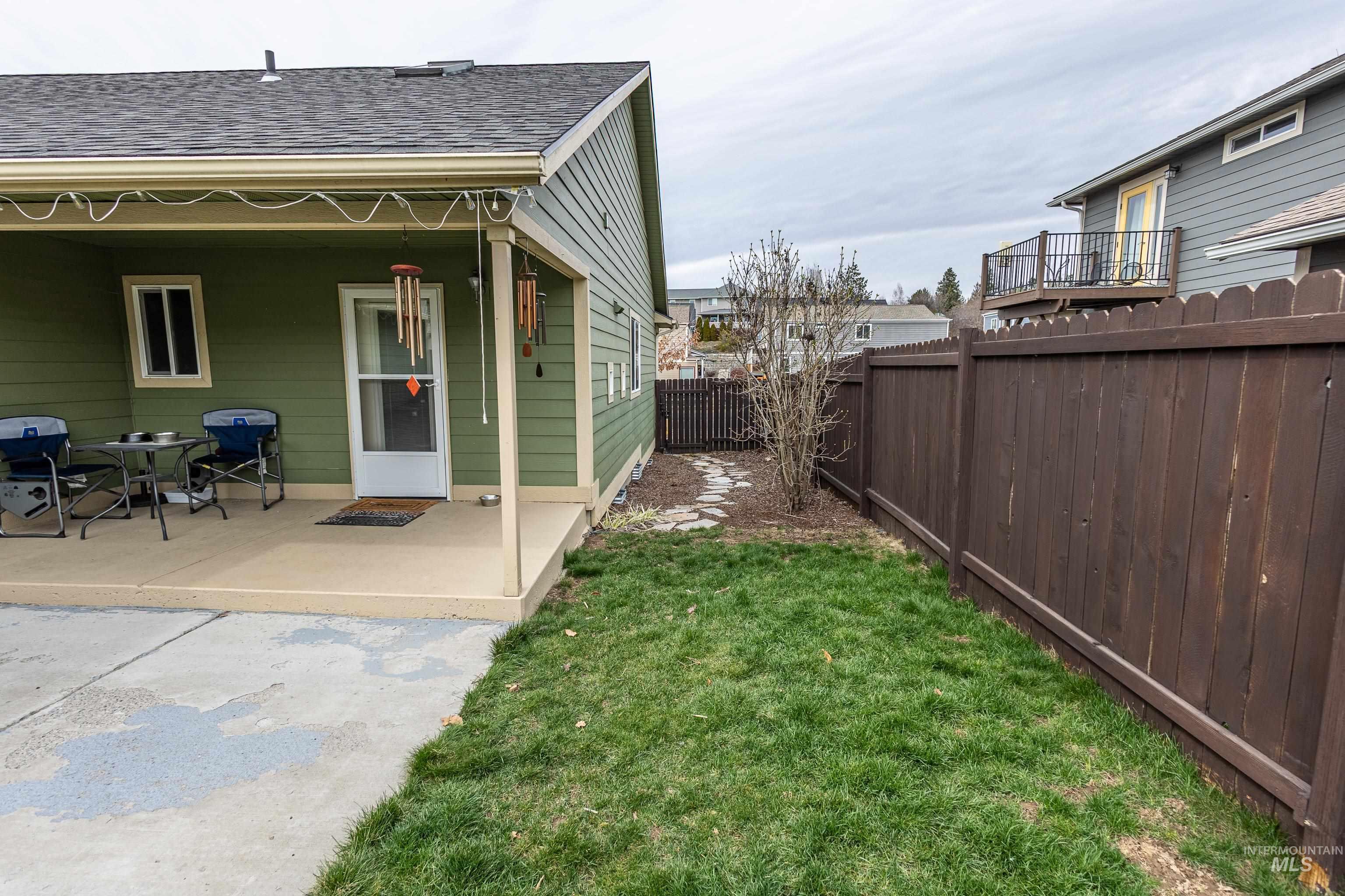 2609 White Ave., Moscow, Idaho 83843, 3 Bedrooms, 2 Bathrooms, Residential For Sale, Price $449,000,MLS 98979166
