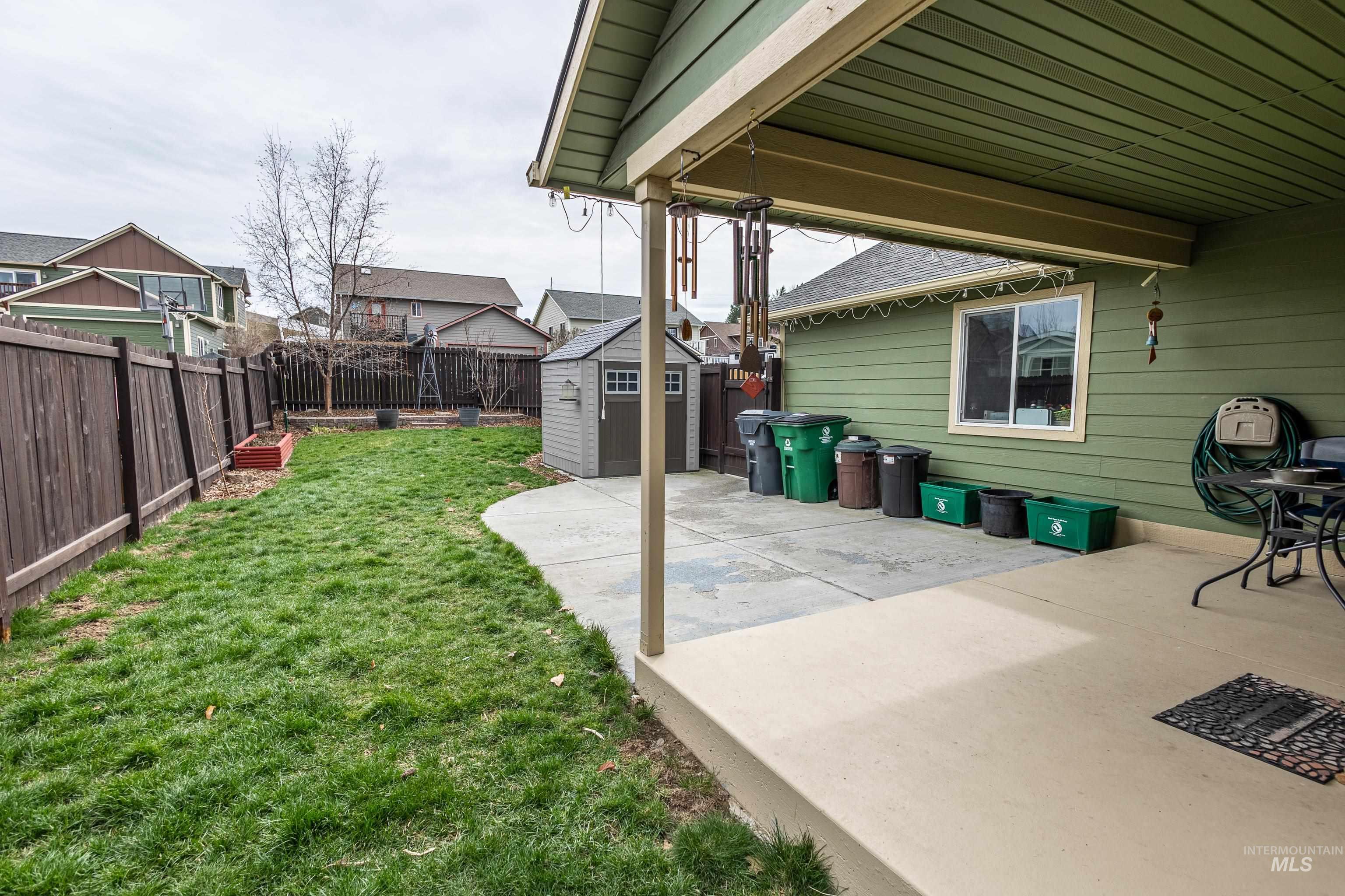 2609 White Ave., Moscow, Idaho 83843, 3 Bedrooms, 2 Bathrooms, Residential For Sale, Price $449,000,MLS 98979166