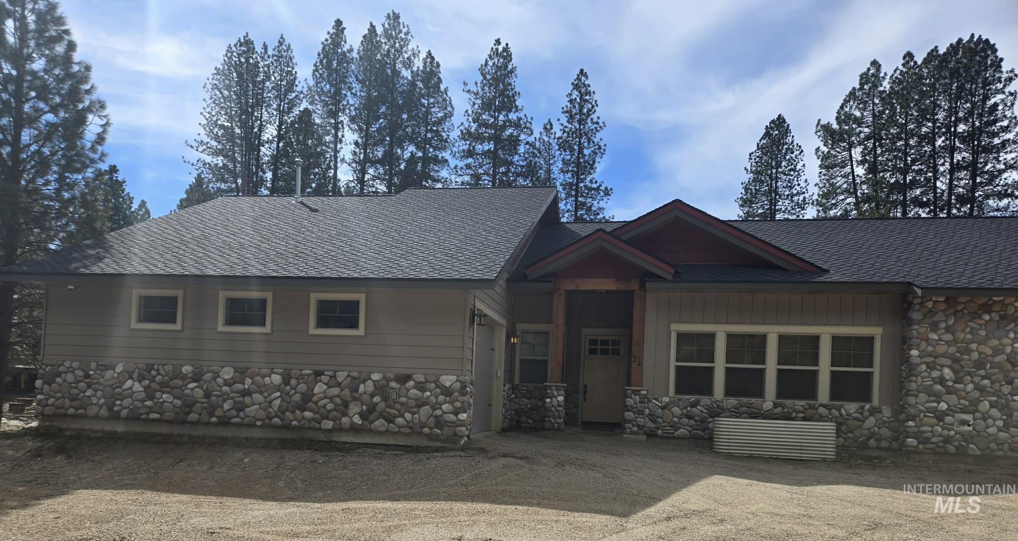 34 & 36 Kevins Way, Garden Valley, Idaho 83622, 3 Bedrooms, 2 Bathrooms, Residential Income For Sale, Price $2,499,000, 98979168