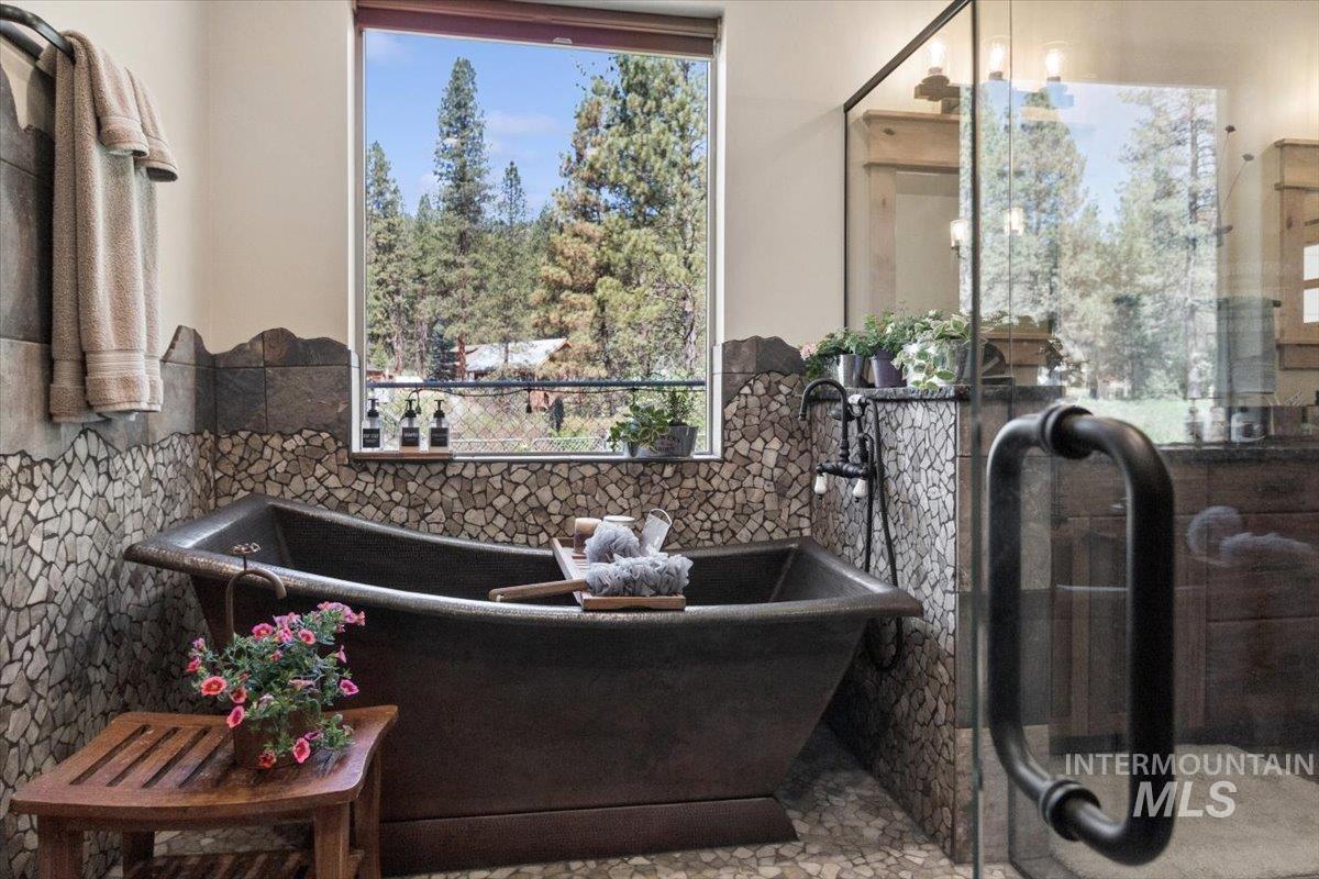 34 & 36 Kevins Way, Garden Valley, Idaho 83622, 3 Bedrooms, 2 Bathrooms, Residential Income For Sale, Price $2,474,000,MLS 98979168