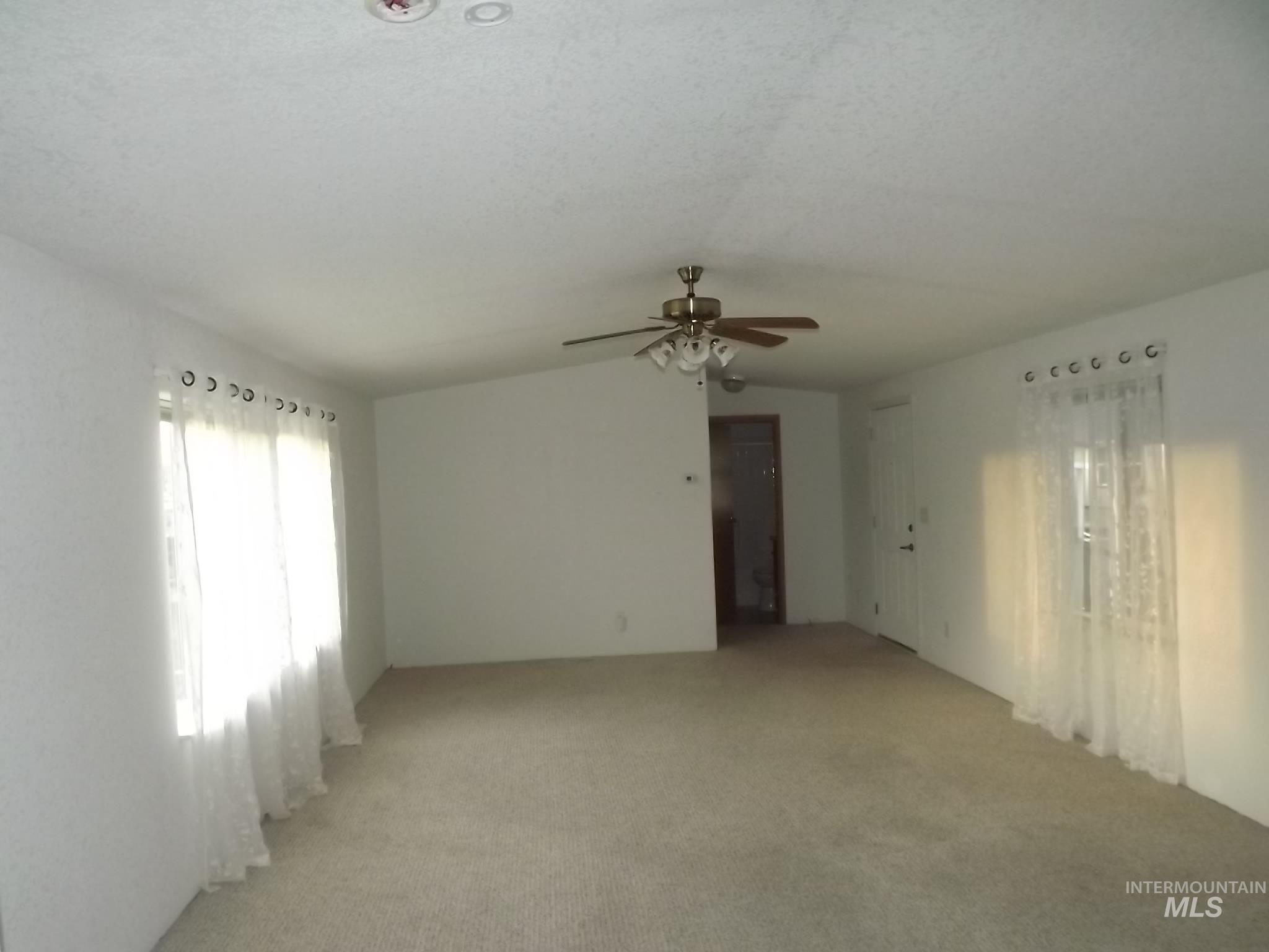 3610 15th Street, Space 15, Lewiston, Idaho 83501, 2 Bedrooms, 2 Bathrooms, Residential For Sale, Price $122,500,MLS 98979169