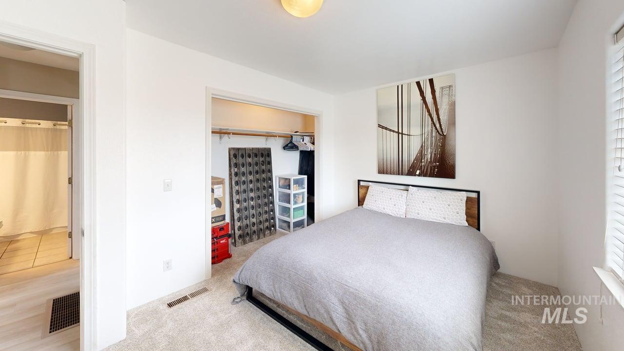 1220 3rd St, Clarkston, Washington 99403, 3 Bedrooms, 2 Bathrooms, Residential For Sale, Price $384,900,MLS 98979172