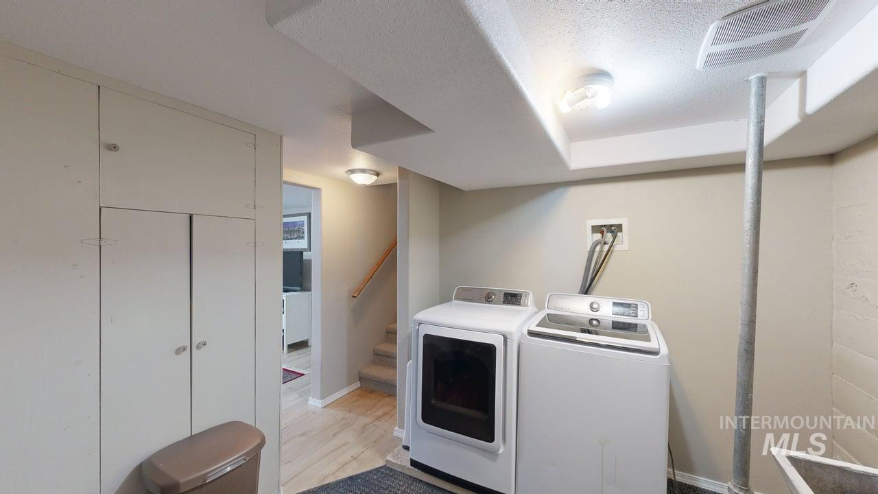 1220 3rd St, Clarkston, Washington 99403, 3 Bedrooms, 2 Bathrooms, Residential For Sale, Price $384,900,MLS 98979172