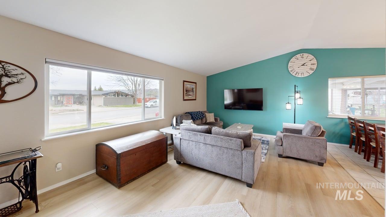 1220 3rd St, Clarkston, Washington 99403, 3 Bedrooms, 2 Bathrooms, Residential For Sale, Price $384,900,MLS 98979172