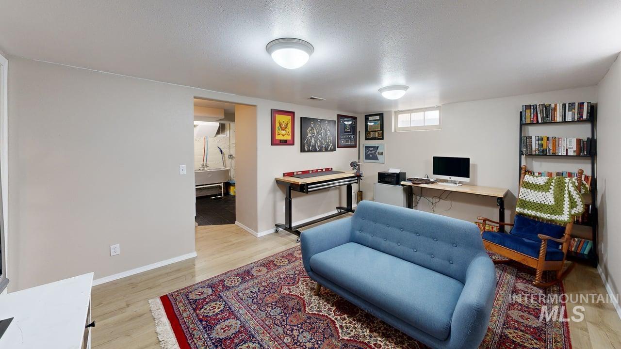 1220 3rd St, Clarkston, Washington 99403, 3 Bedrooms, 2 Bathrooms, Residential For Sale, Price $384,900,MLS 98979172