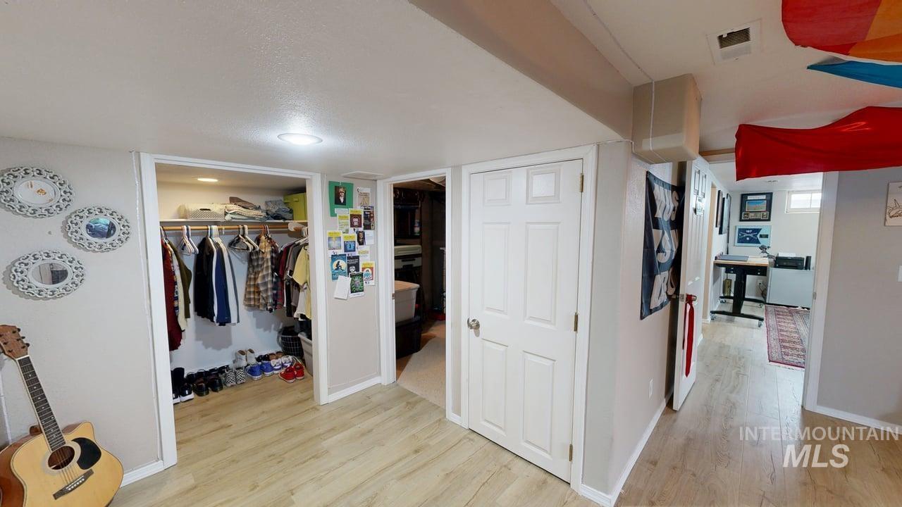 1220 3rd St, Clarkston, Washington 99403, 3 Bedrooms, 2 Bathrooms, Residential For Sale, Price $384,900,MLS 98979172