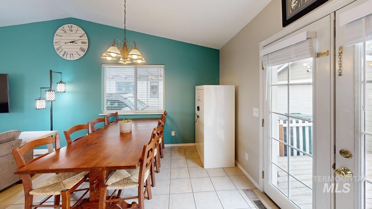 1220 3rd St, Clarkston, Washington 99403, 3 Bedrooms, 2 Bathrooms, Residential For Sale, Price $384,900,MLS 98979172