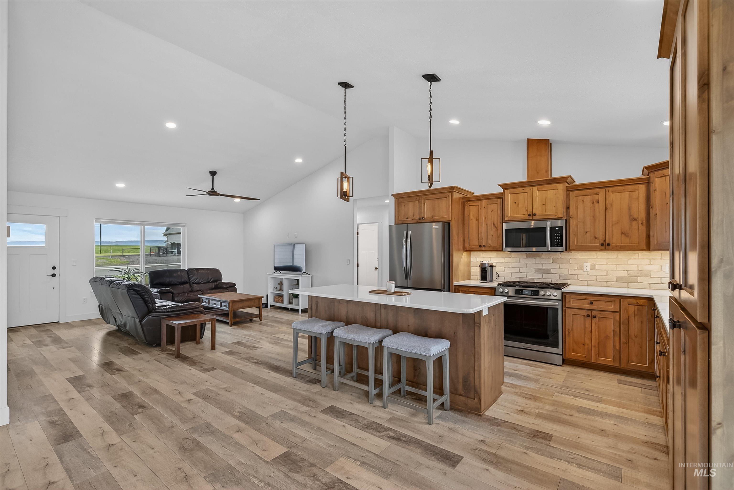 3732 Skyview Drive, Lewiston, Idaho 83501, 3 Bedrooms, 2 Bathrooms, Residential For Sale, Price $535,000,MLS 98979174