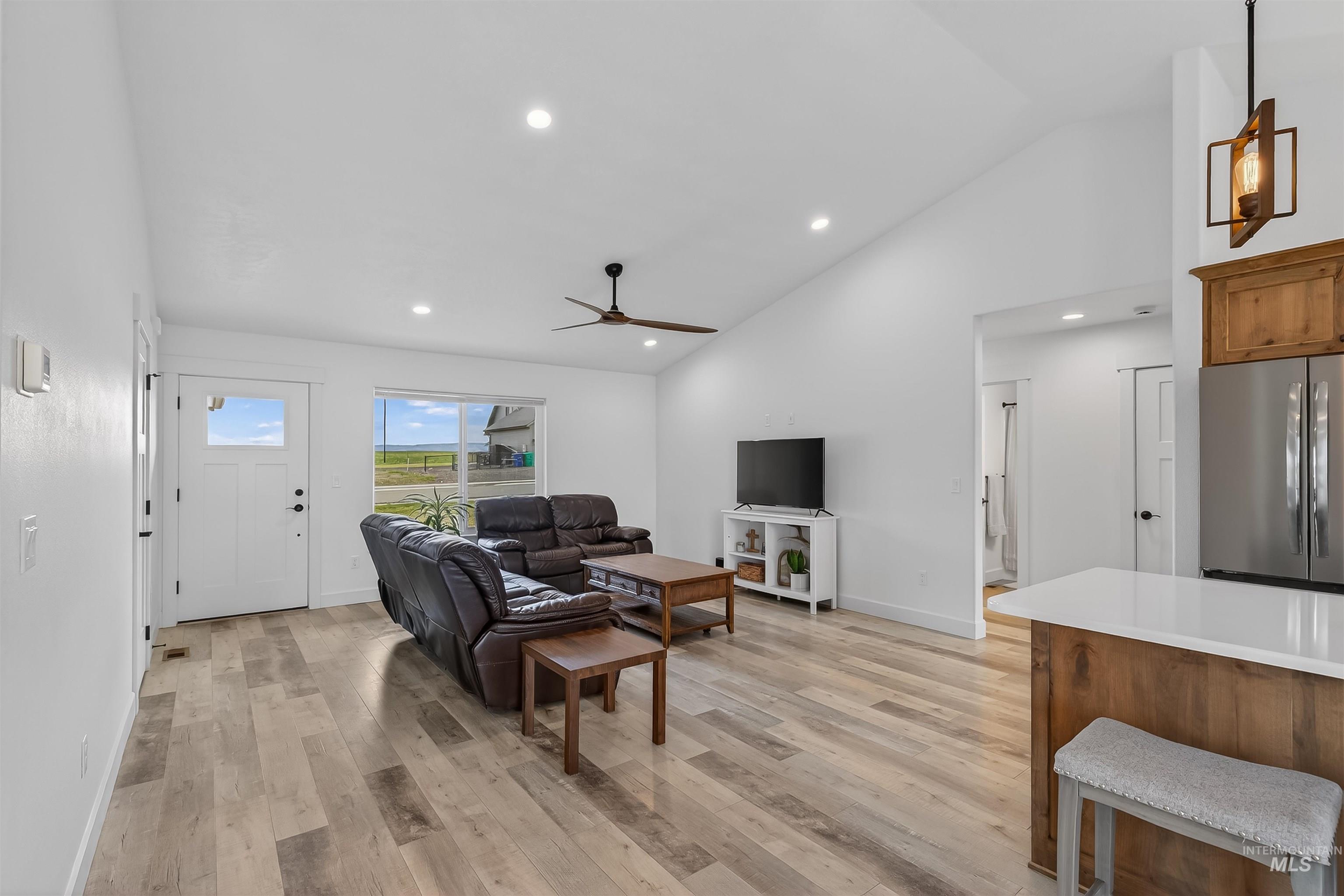 3732 Skyview Drive, Lewiston, Idaho 83501, 3 Bedrooms, 2 Bathrooms, Residential For Sale, Price $535,000,MLS 98979174