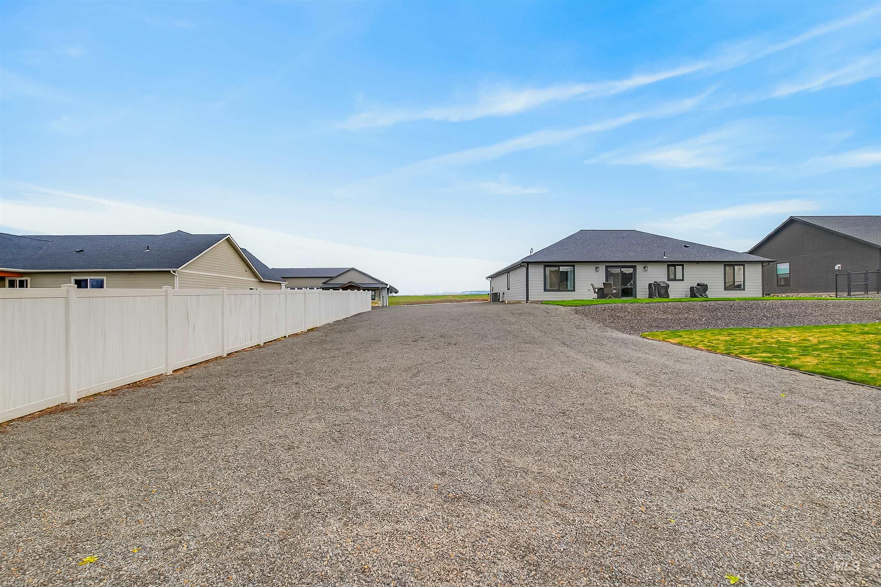 3732 Skyview Drive, Lewiston, Idaho 83501, 3 Bedrooms, 2 Bathrooms, Residential For Sale, Price $535,000,MLS 98979174