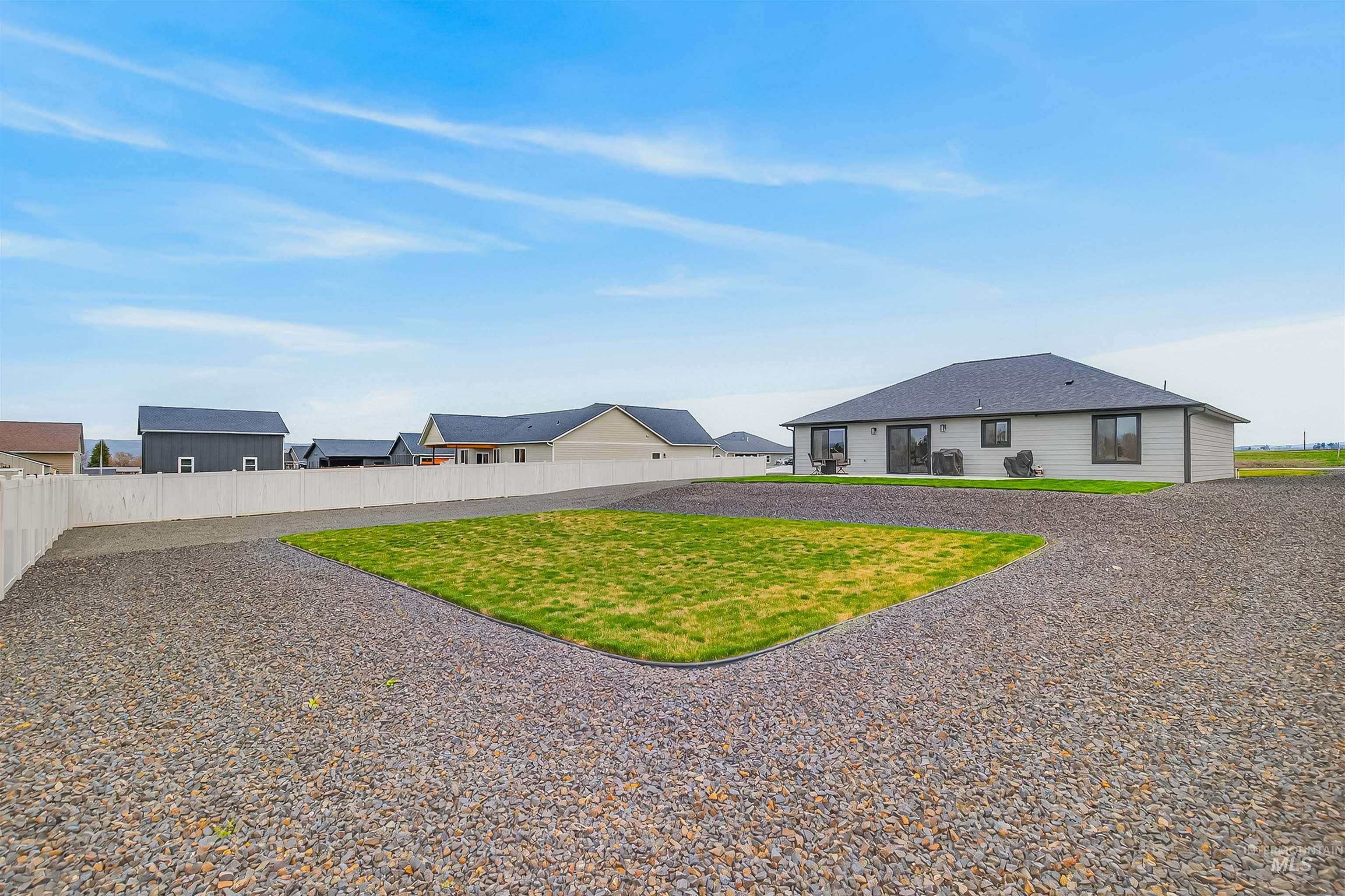 3732 Skyview Drive, Lewiston, Idaho 83501, 3 Bedrooms, 2 Bathrooms, Residential For Sale, Price $535,000,MLS 98979174