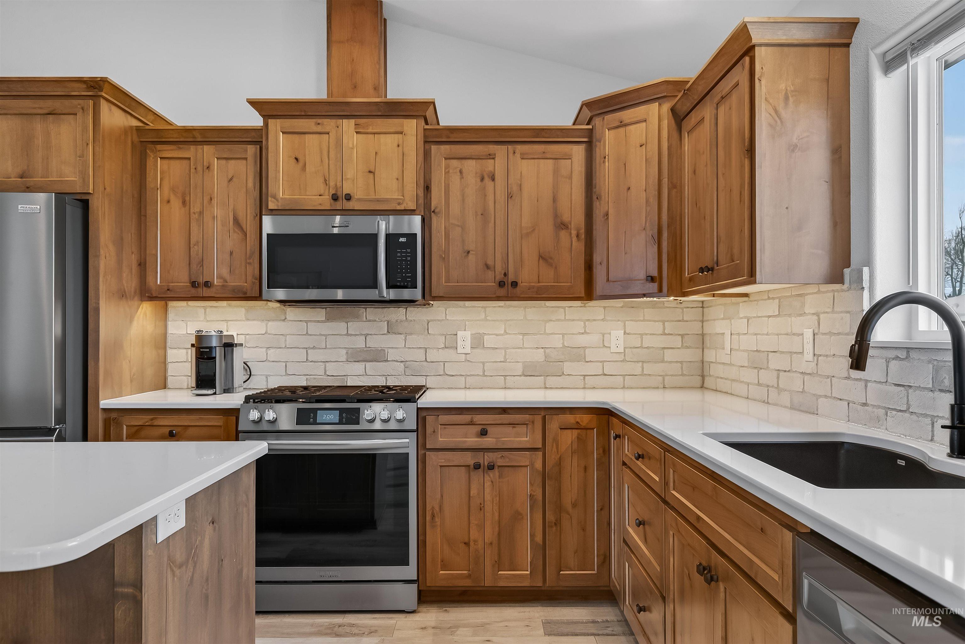 3732 Skyview Drive, Lewiston, Idaho 83501, 3 Bedrooms, 2 Bathrooms, Residential For Sale, Price $535,000,MLS 98979174