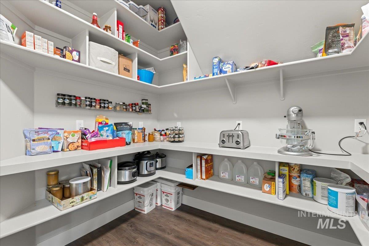 11 Cresent Cir, Idaho City, Idaho 83631, 4 Bedrooms, 3 Bathrooms, Residential For Sale, Price $900,000,MLS 98979175