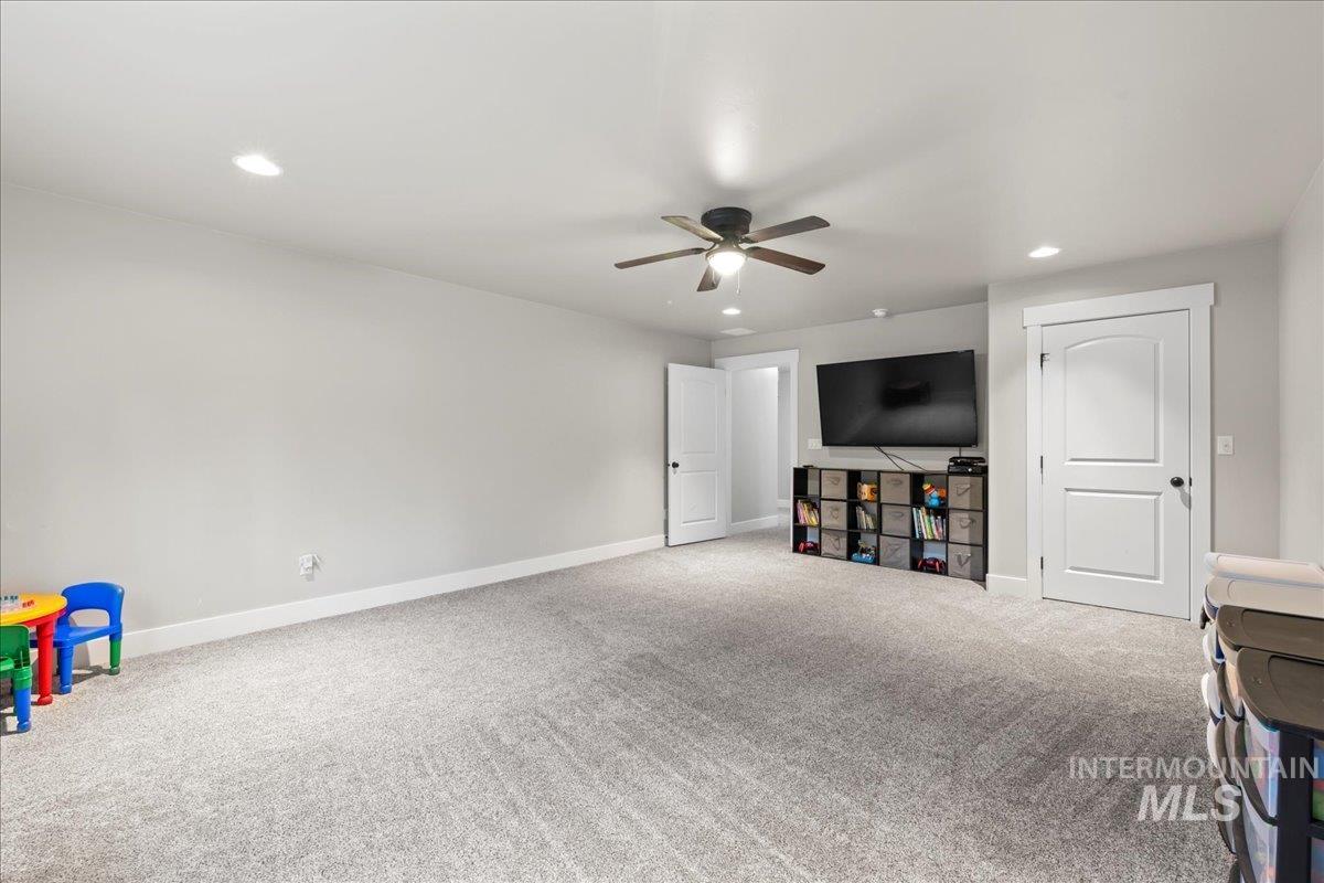 11 Cresent Cir, Idaho City, Idaho 83631, 4 Bedrooms, 3 Bathrooms, Residential For Sale, Price $900,000,MLS 98979175