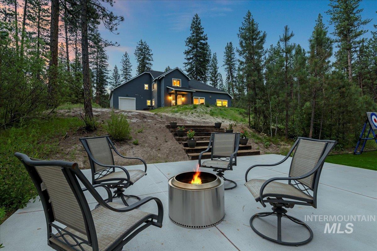 11 Cresent Cir, Idaho City, Idaho 83631, 4 Bedrooms, 3 Bathrooms, Residential For Sale, Price $900,000,MLS 98979175