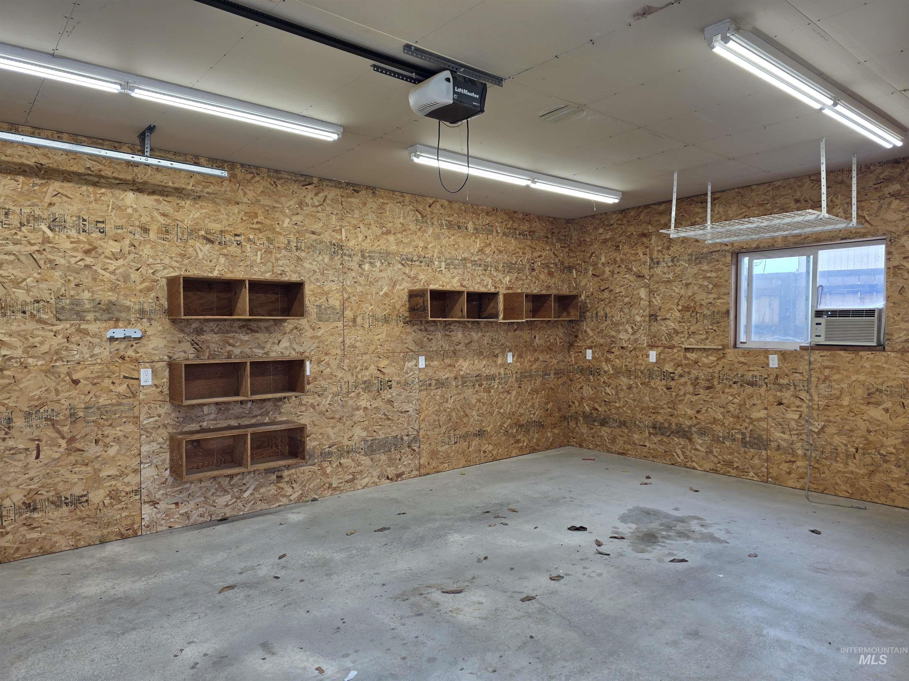 2240 Appleside Blvd, Clarkston, Washington 99403, 2 Bedrooms, 2 Bathrooms, Residential For Sale, Price $189,000,MLS 98979177