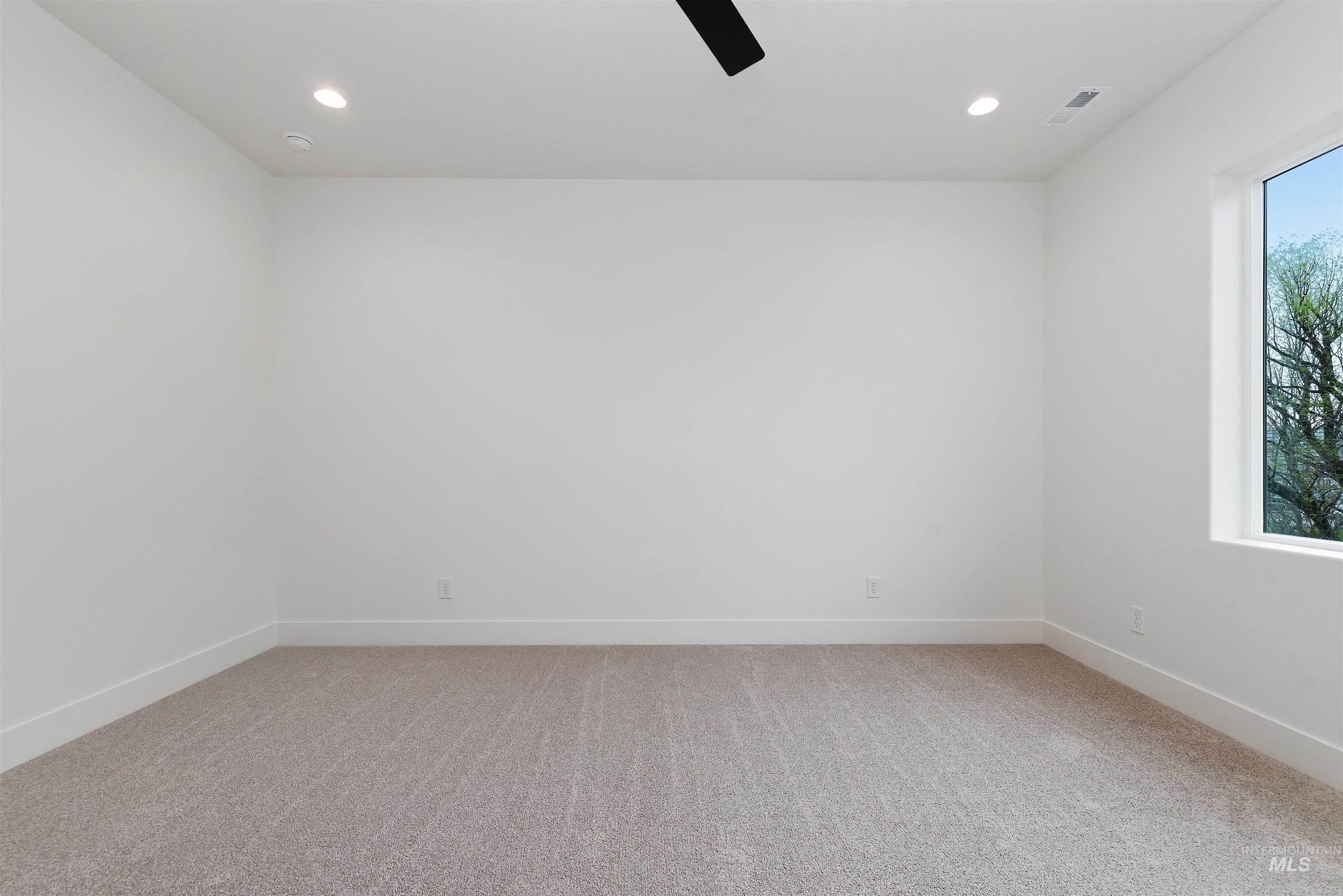 4215 Tropic Way, Caldwell, Idaho 83607, 4 Bedrooms, 2.5 Bathrooms, Residential For Sale, Price $499,880,MLS 98979180