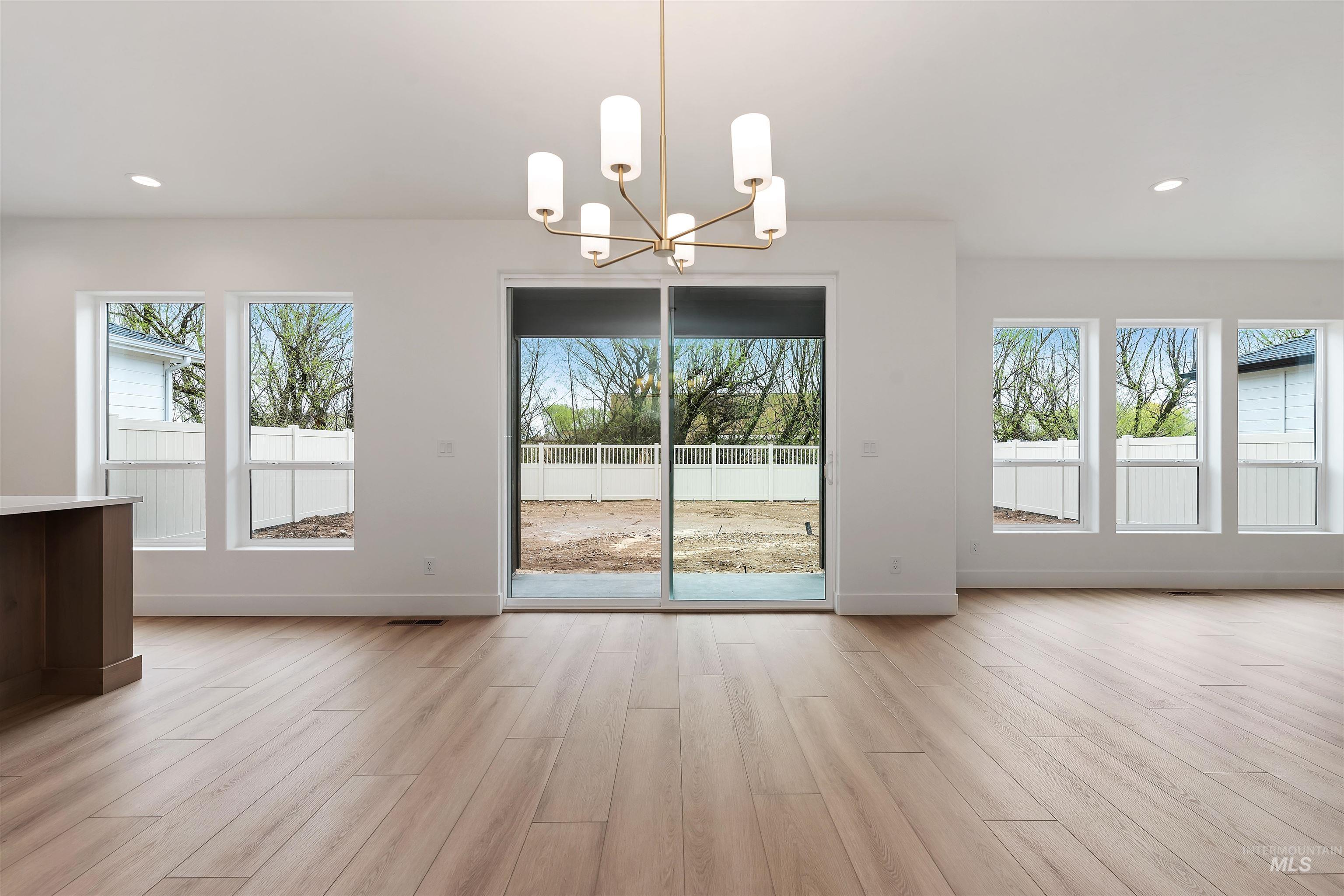 4215 Tropic Way, Caldwell, Idaho 83607, 4 Bedrooms, 2.5 Bathrooms, Residential For Sale, Price $499,880,MLS 98979180