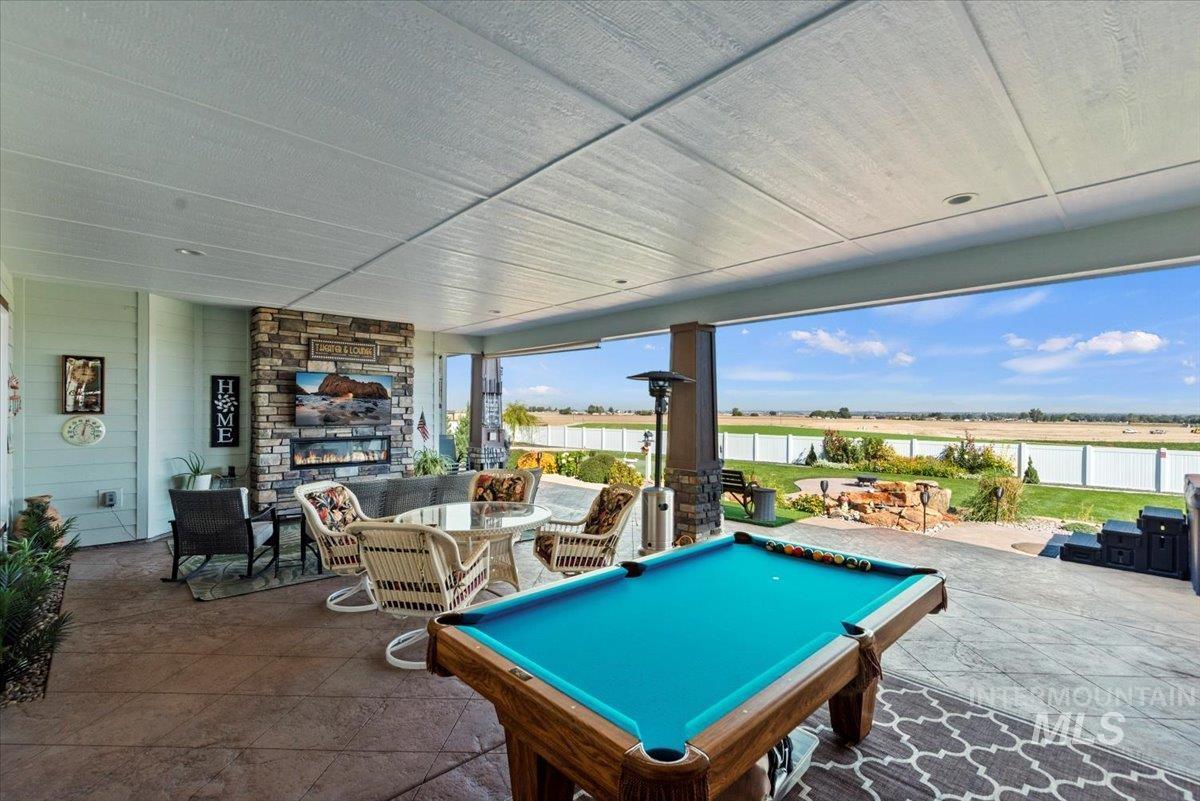 16834 Long Meadow Dr, Caldwell, Idaho 83607, 4 Bedrooms, 3.5 Bathrooms, Residential For Sale, Price $1,179,000,MLS 98979181