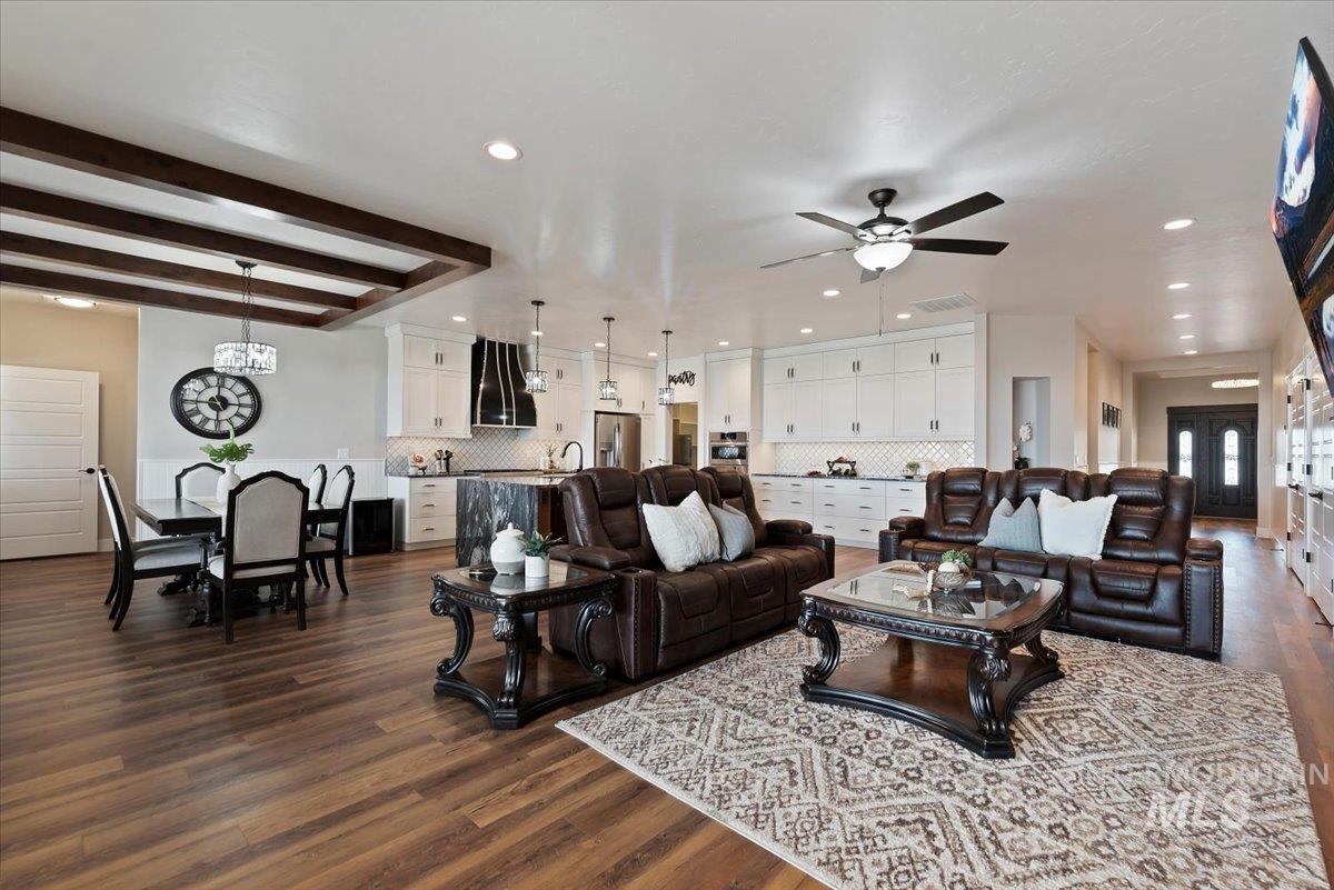 16834 Long Meadow Dr, Caldwell, Idaho 83607, 4 Bedrooms, 3.5 Bathrooms, Residential For Sale, Price $1,179,000,MLS 98979181