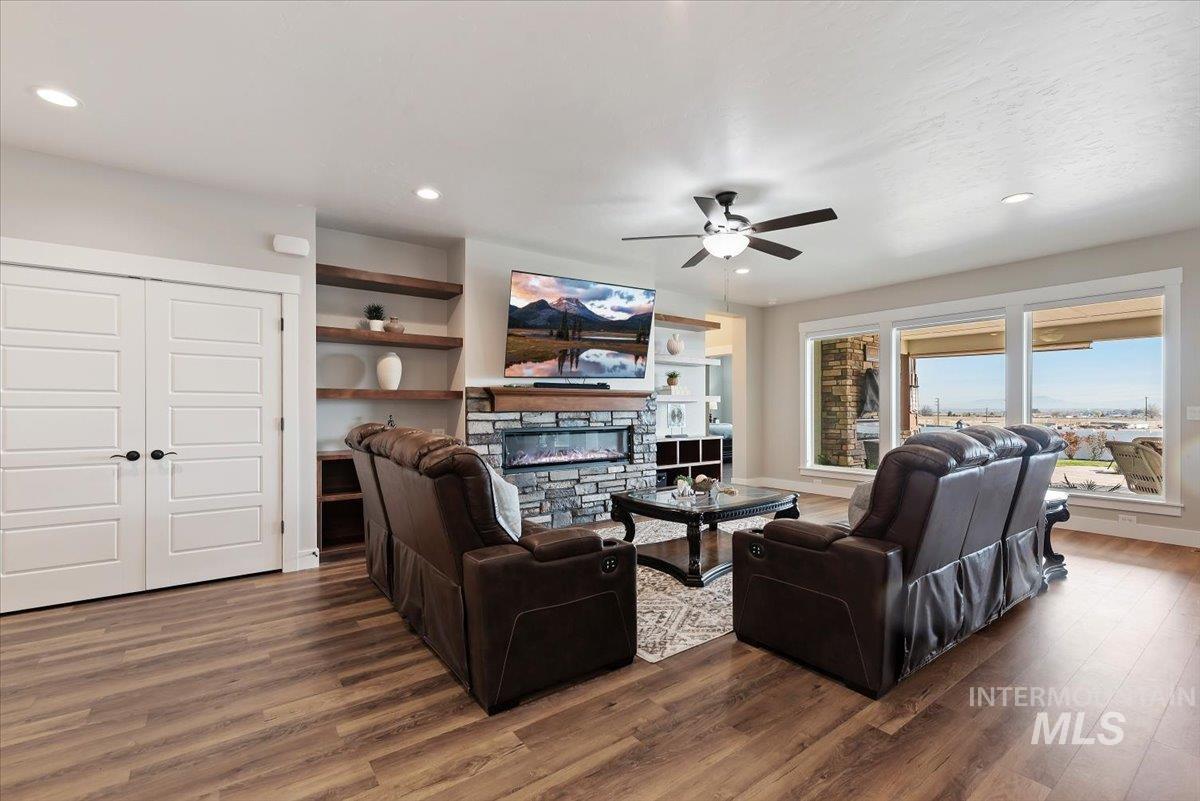 16834 Long Meadow Dr, Caldwell, Idaho 83607, 4 Bedrooms, 3.5 Bathrooms, Residential For Sale, Price $1,179,000,MLS 98979181