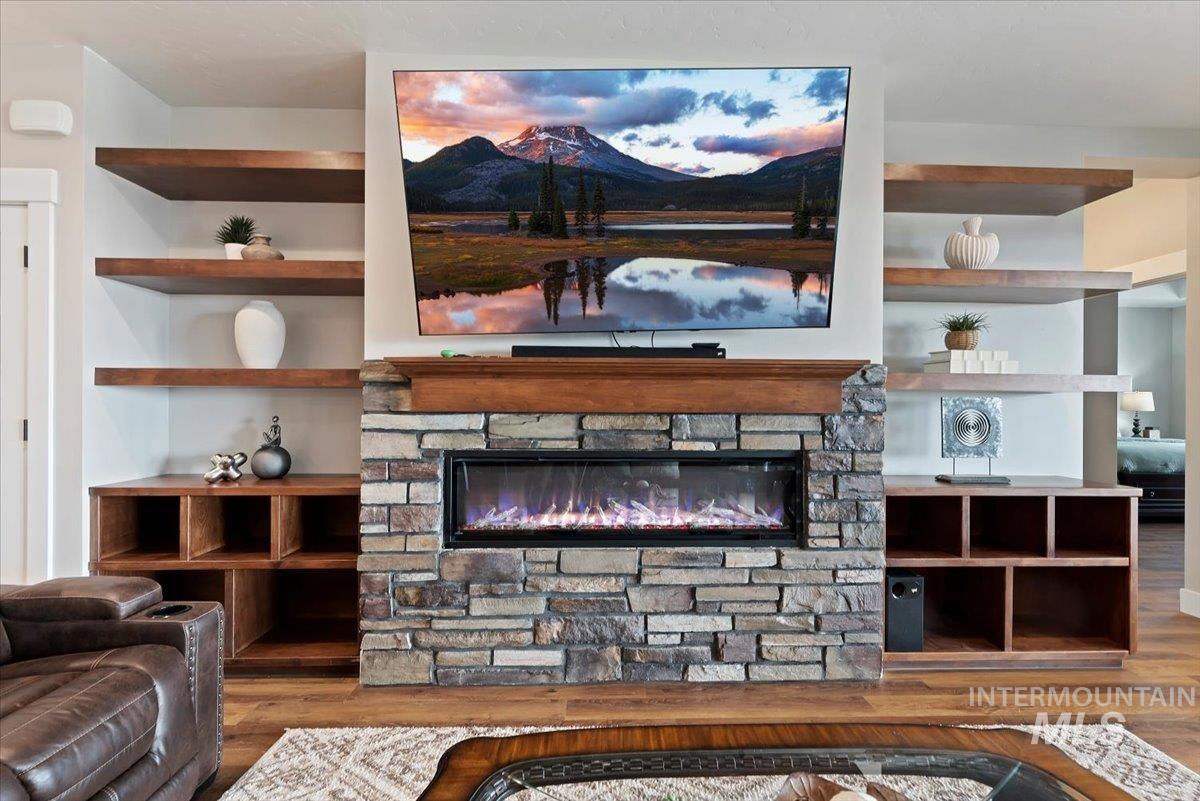 16834 Long Meadow Dr, Caldwell, Idaho 83607, 4 Bedrooms, 3.5 Bathrooms, Residential For Sale, Price $1,179,000,MLS 98979181