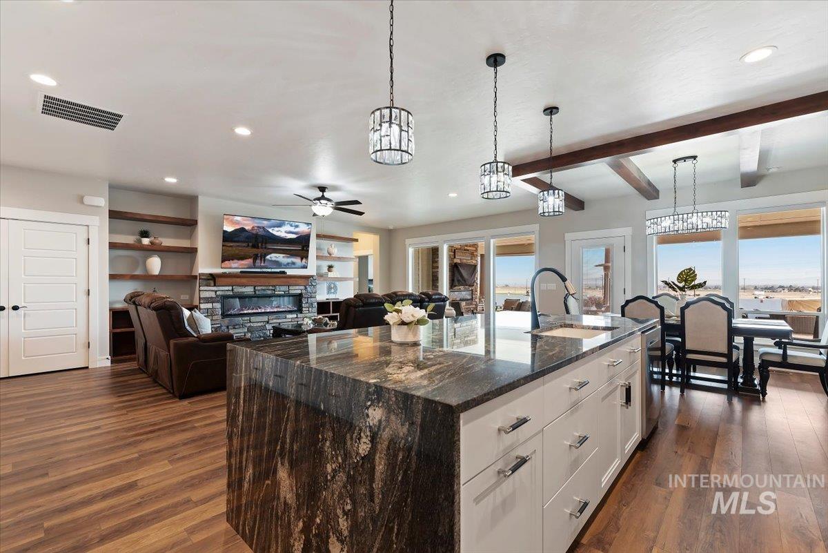 16834 Long Meadow Dr, Caldwell, Idaho 83607, 4 Bedrooms, 3.5 Bathrooms, Residential For Sale, Price $1,179,000,MLS 98979181