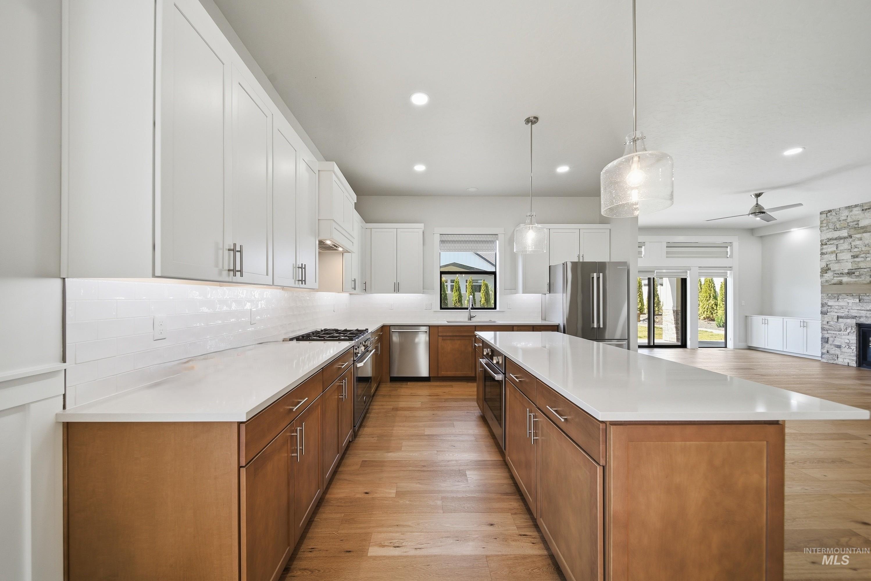 2943 N Sun City Ave, Star, Idaho 83669, 5 Bedrooms, 3.5 Bathrooms, Residential For Sale, Price $755,000,MLS 98979183