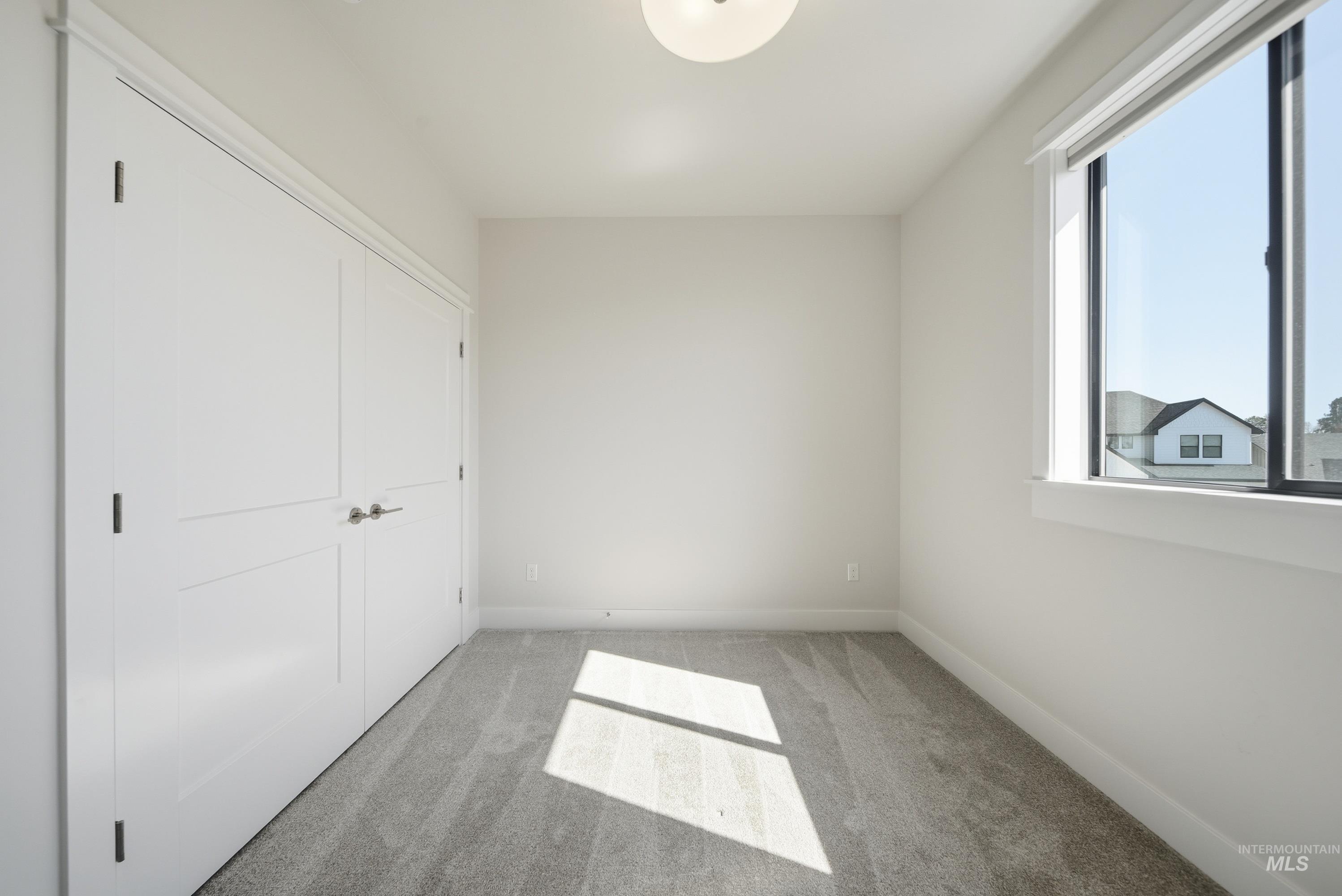 2943 N Sun City Ave, Star, Idaho 83669, 5 Bedrooms, 22.5 Bathrooms, Residential For Sale, Price $765,000,MLS 98979183