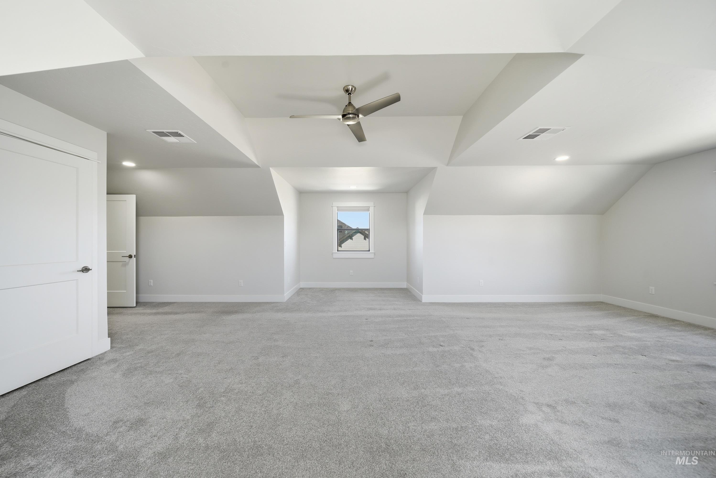 2943 N Sun City Ave, Star, Idaho 83669, 5 Bedrooms, 3.5 Bathrooms, Residential For Sale, Price $755,000,MLS 98979183