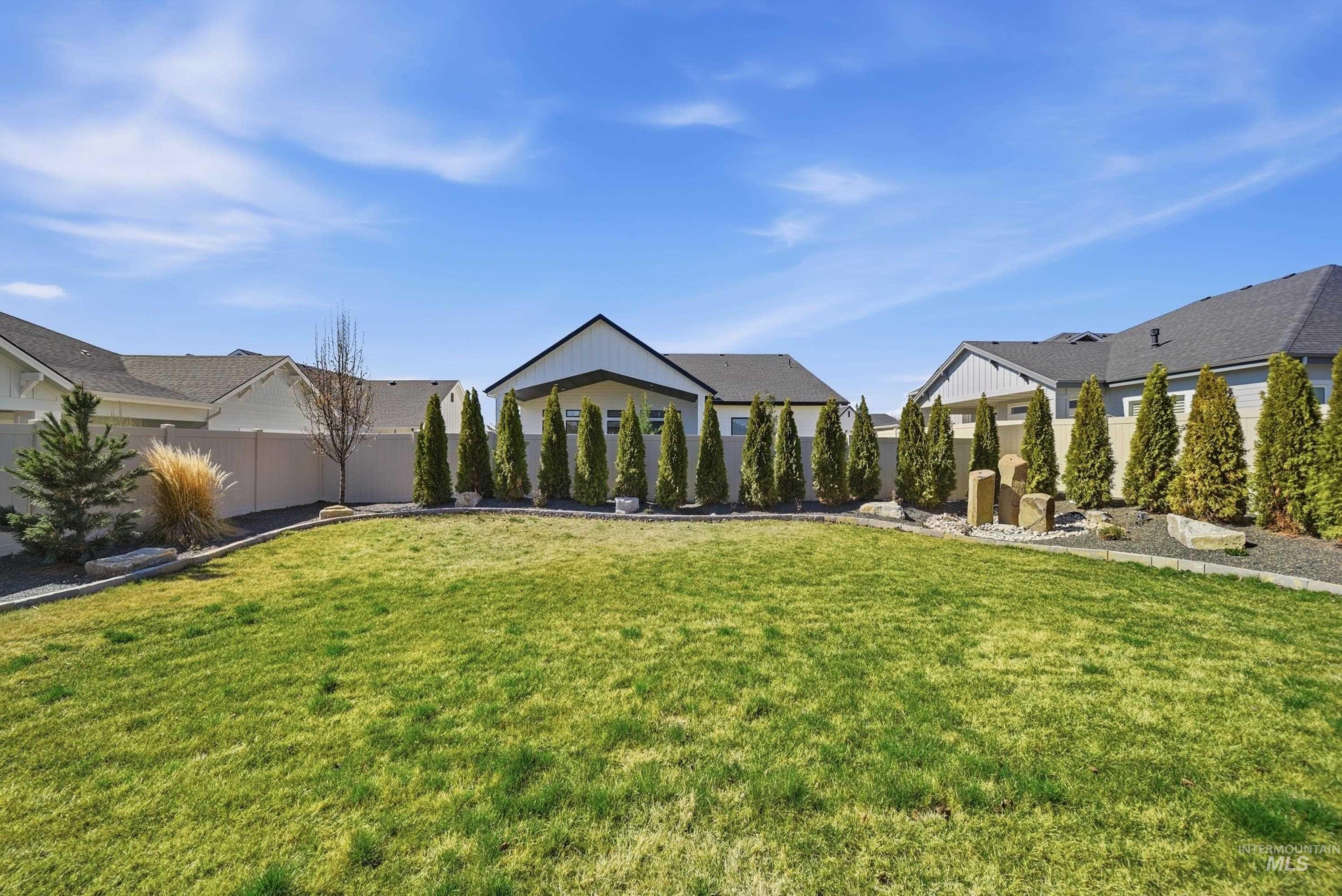 2943 N Sun City Ave, Star, Idaho 83669, 5 Bedrooms, 3.5 Bathrooms, Residential For Sale, Price $755,000,MLS 98979183