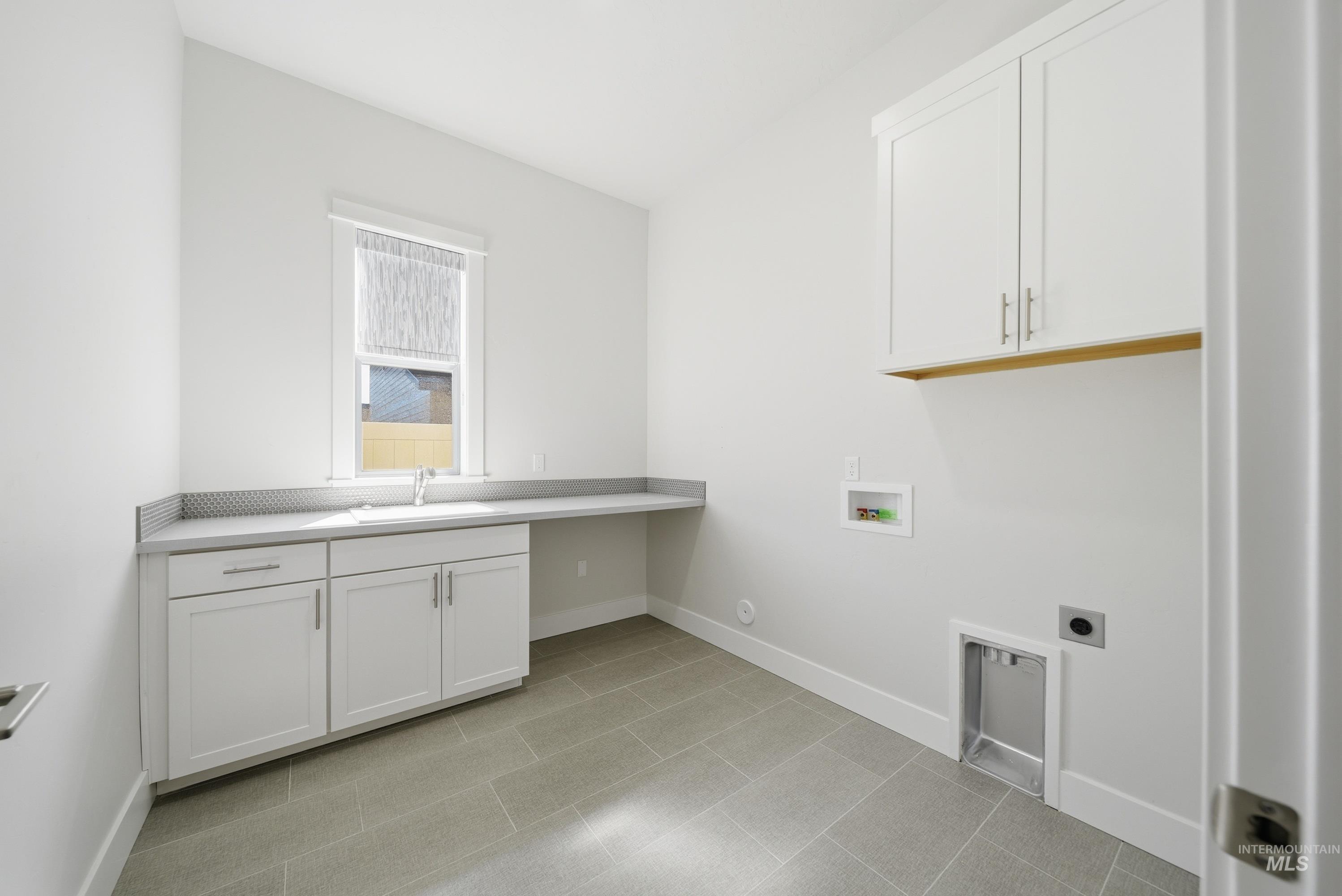 2943 N Sun City Ave, Star, Idaho 83669, 5 Bedrooms, 22.5 Bathrooms, Residential For Sale, Price $765,000,MLS 98979183