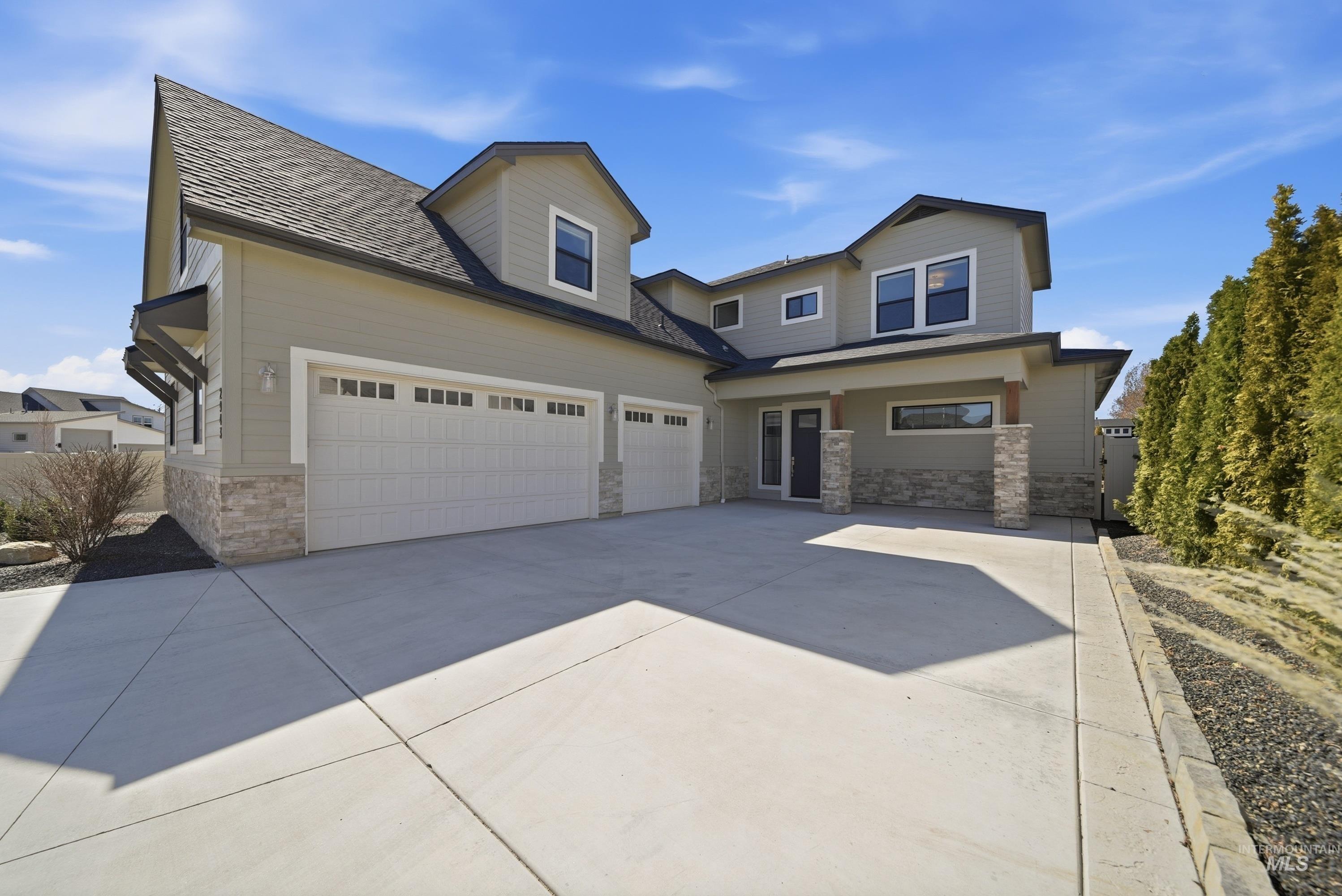 2943 N Sun City Ave, Star, Idaho 83669, 5 Bedrooms, 3.5 Bathrooms, Residential For Sale, Price $755,000,MLS 98979183