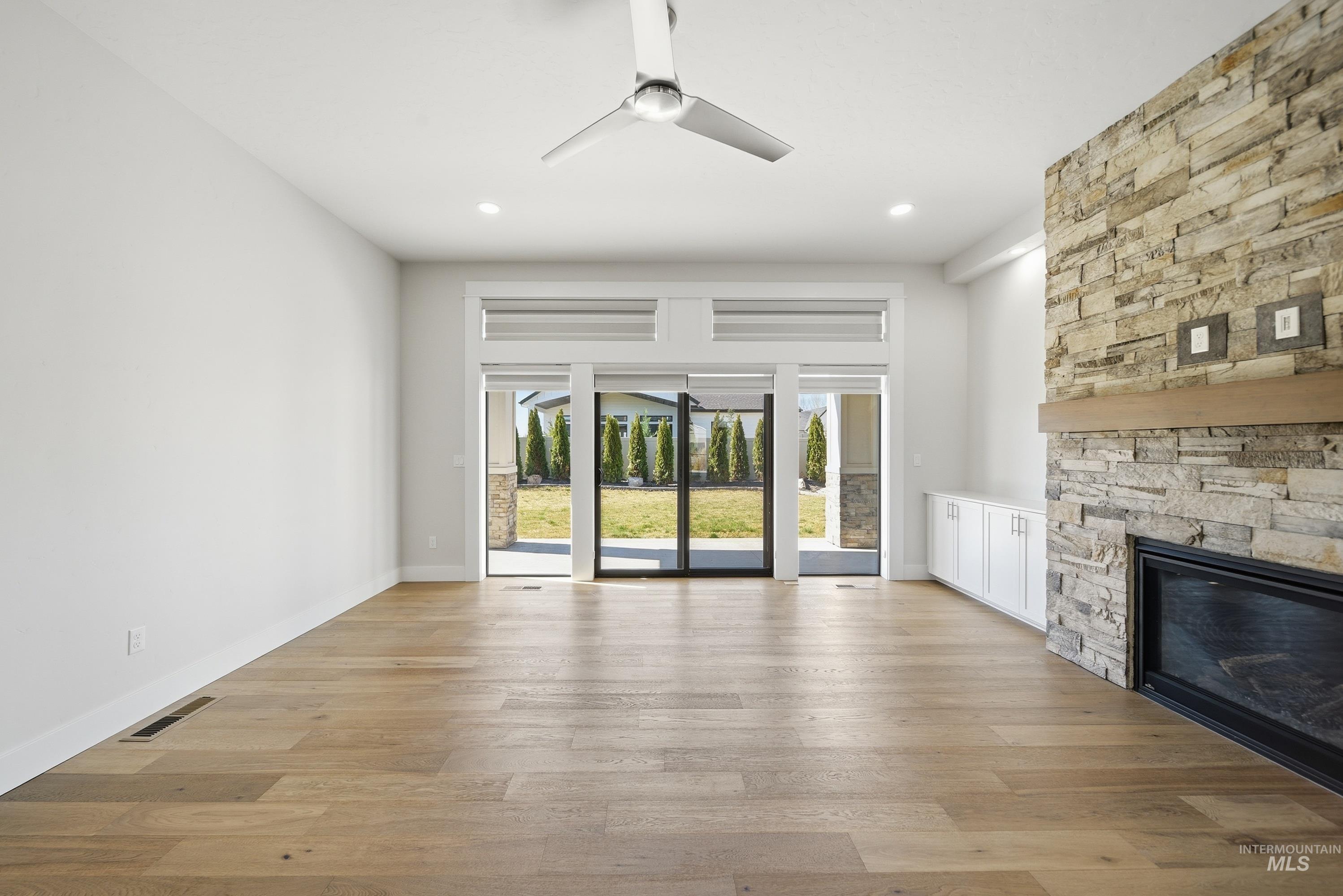 2943 N Sun City Ave, Star, Idaho 83669, 5 Bedrooms, 22.5 Bathrooms, Residential For Sale, Price $765,000,MLS 98979183