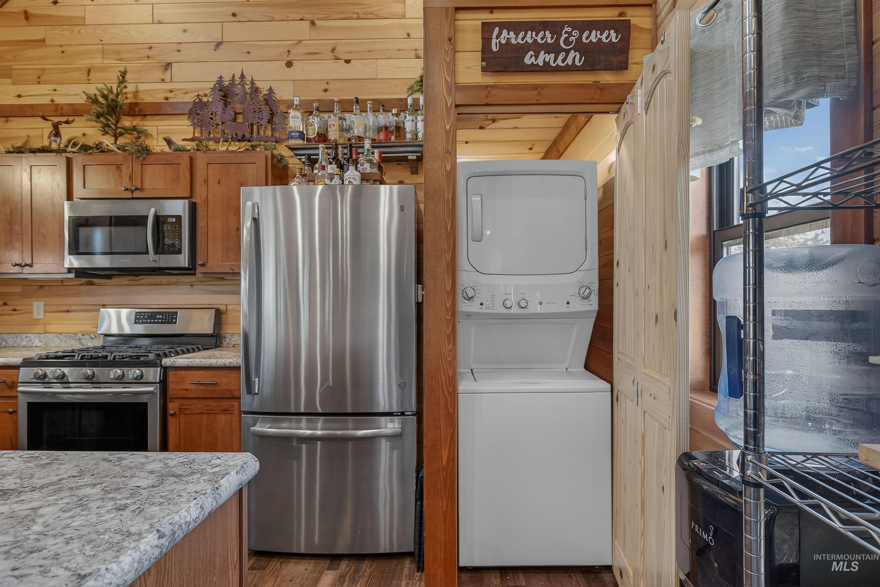 467 Santiam Road, Grangeville, Idaho 83530, 4 Bedrooms, 4 Bathrooms, Residential For Sale, Price $2,750,000,MLS 98979186