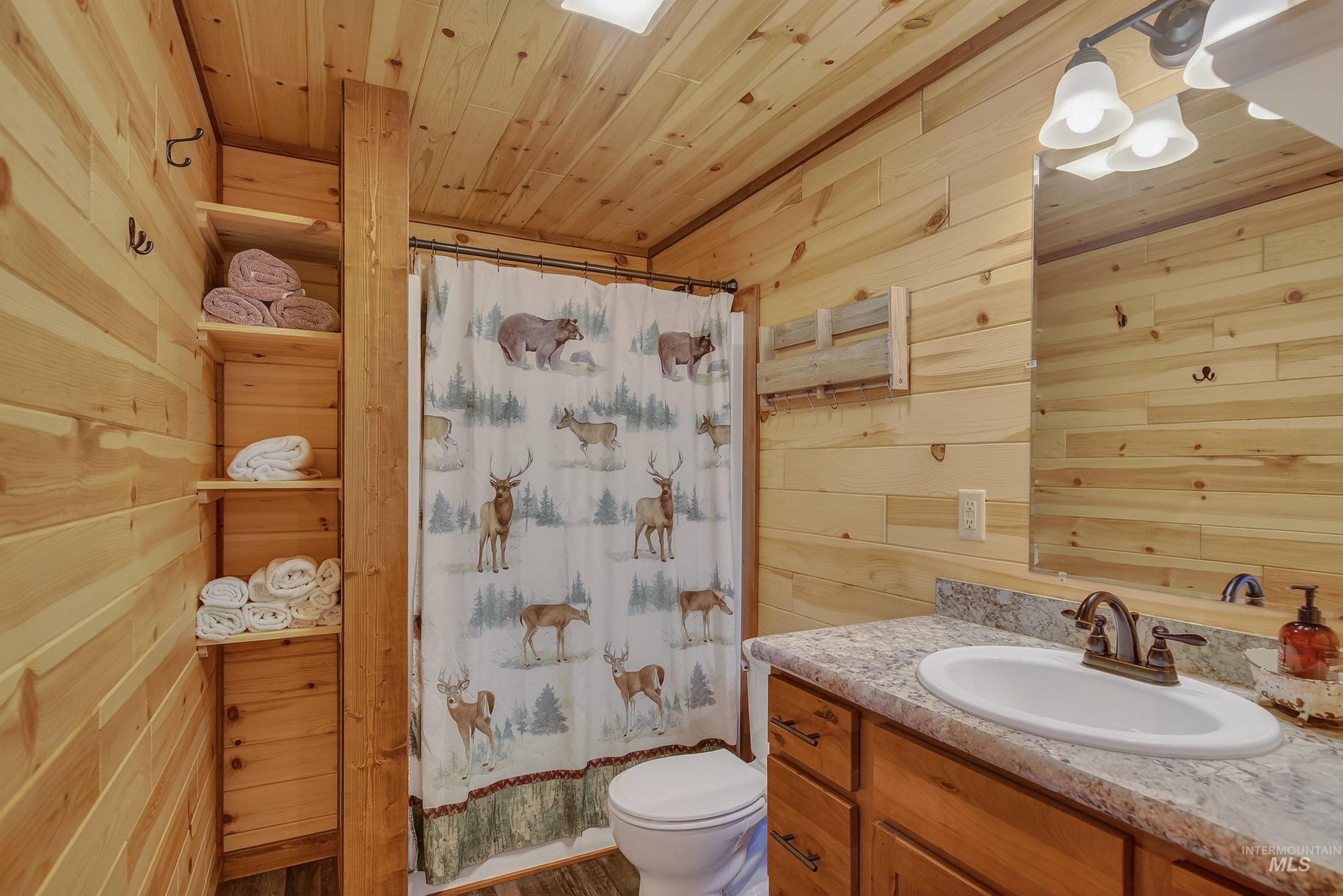 467 Santiam Road, Grangeville, Idaho 83530, 4 Bedrooms, 4 Bathrooms, Residential For Sale, Price $2,750,000,MLS 98979186