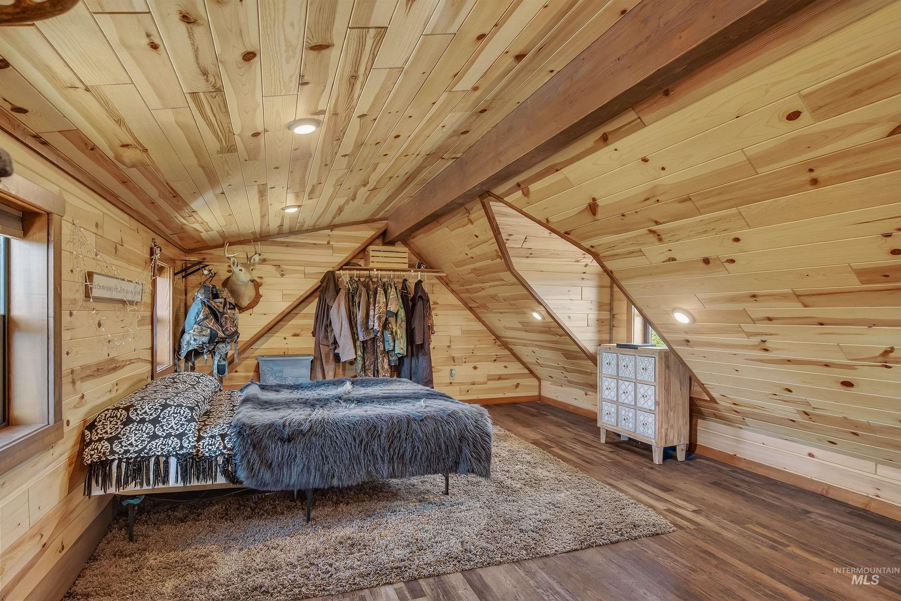 467 Santiam Road, Grangeville, Idaho 83530, 4 Bedrooms, 4 Bathrooms, Residential For Sale, Price $2,750,000,MLS 98979186