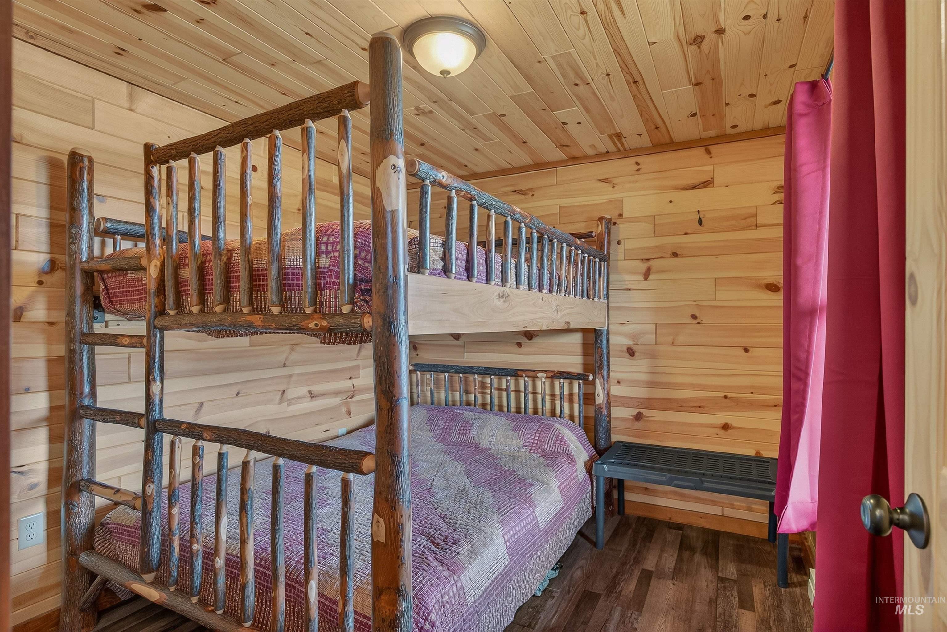 467 Santiam Road, Grangeville, Idaho 83530, 4 Bedrooms, 4 Bathrooms, Residential For Sale, Price $2,750,000,MLS 98979186