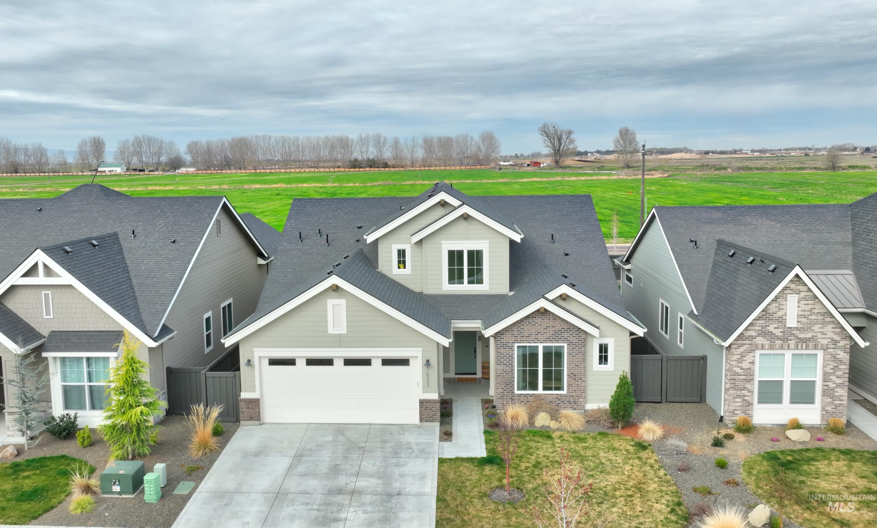 7033 S Zenith, Meridian, Idaho 83642, 4 Bedrooms, 3 Bathrooms, Residential For Sale, Price $685,000,MLS 98979187