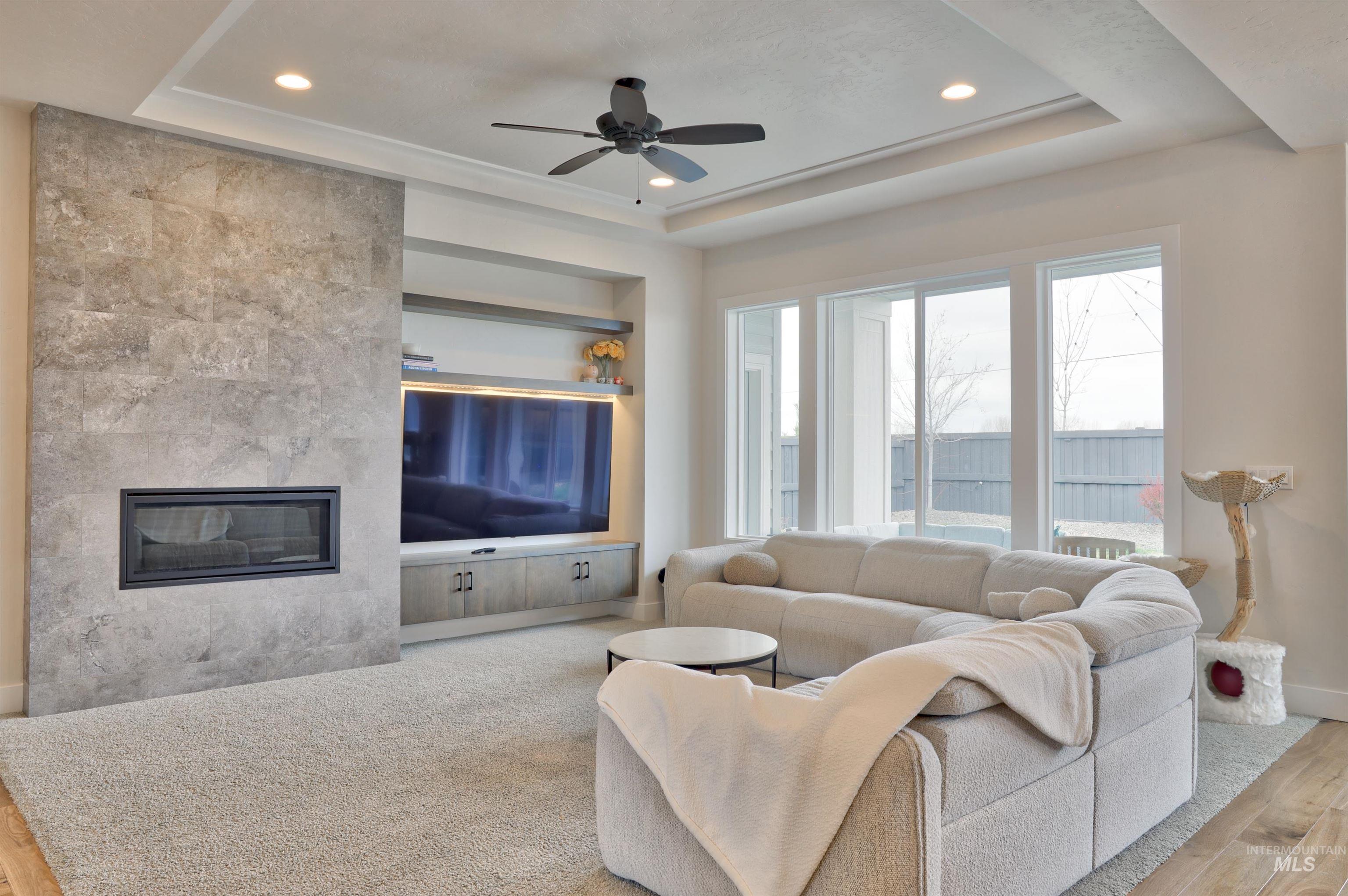 7033 S Zenith, Meridian, Idaho 83642, 4 Bedrooms, 3 Bathrooms, Residential For Sale, Price $685,000,MLS 98979187