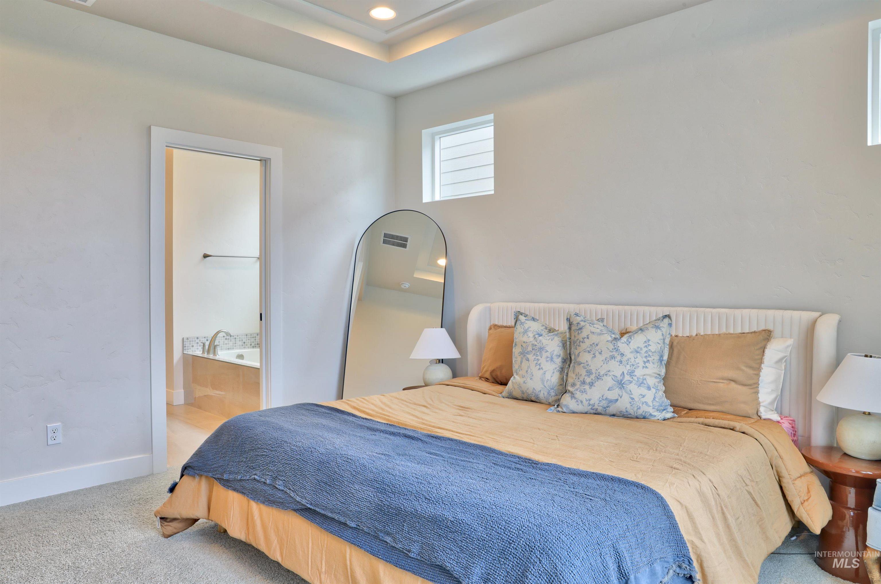 7033 S Zenith, Meridian, Idaho 83642, 4 Bedrooms, 3 Bathrooms, Residential For Sale, Price $685,000,MLS 98979187