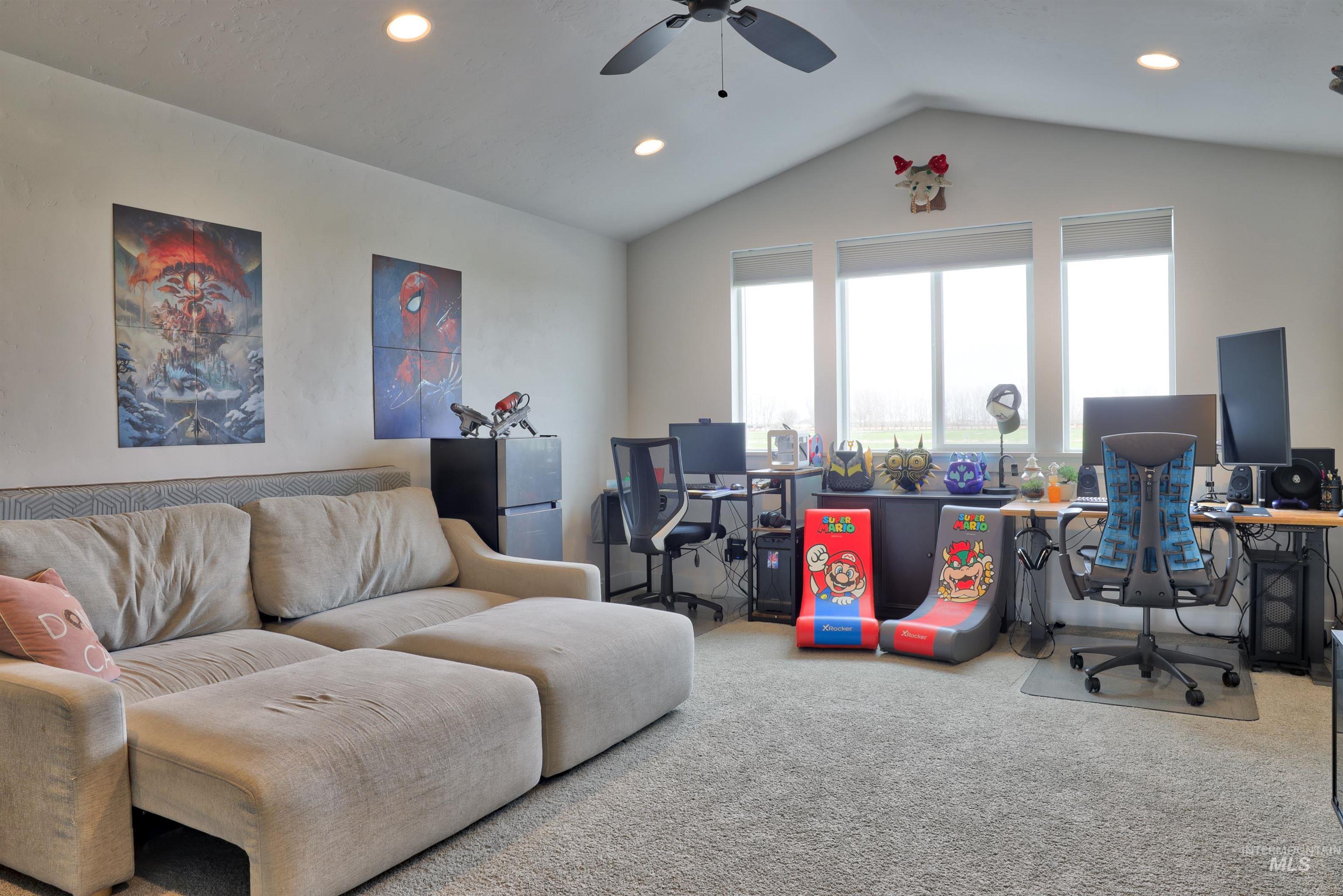 7033 S Zenith, Meridian, Idaho 83642, 4 Bedrooms, 3 Bathrooms, Residential For Sale, Price $685,000,MLS 98979187