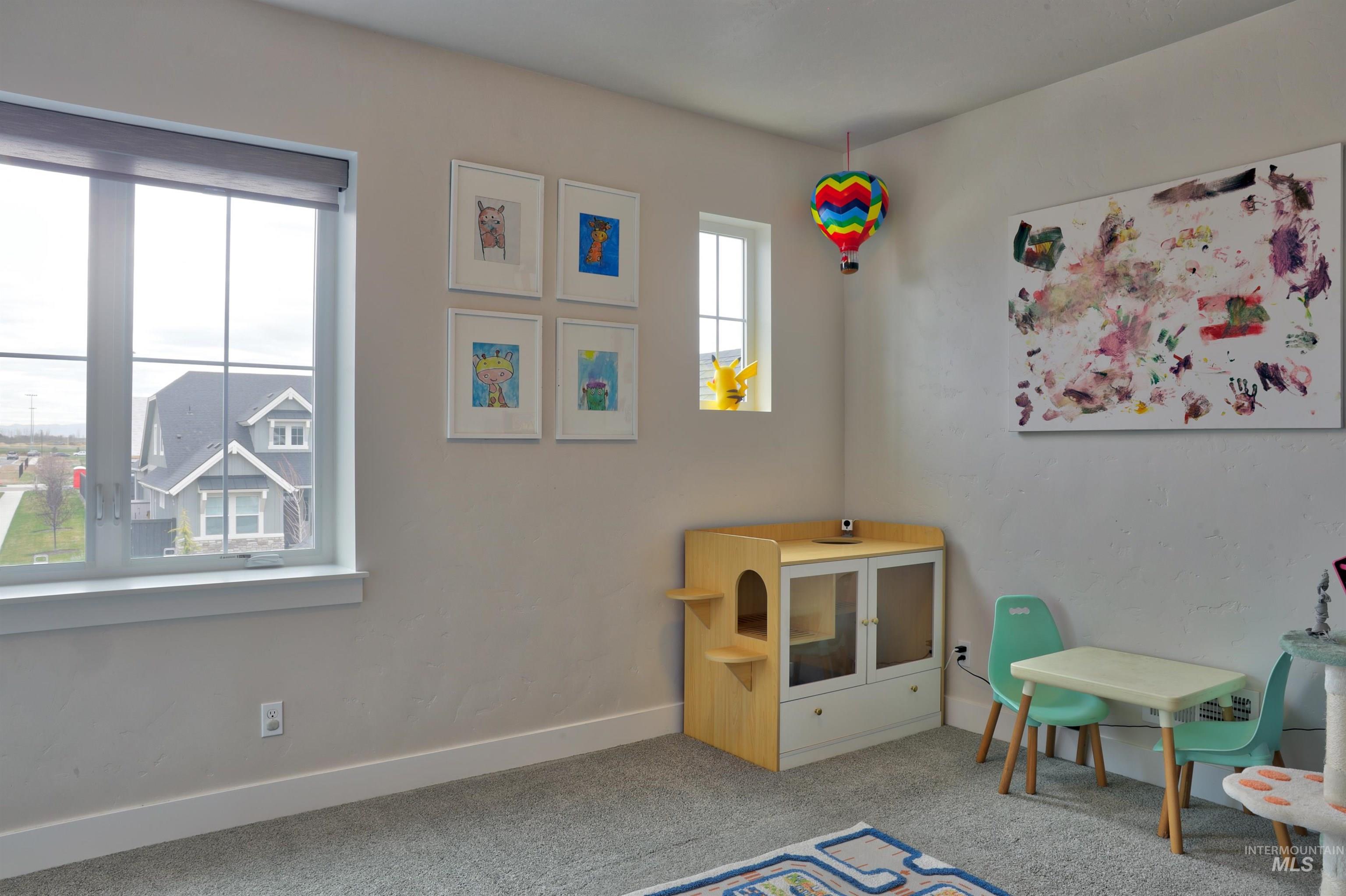 7033 S Zenith, Meridian, Idaho 83642, 4 Bedrooms, 3 Bathrooms, Residential For Sale, Price $685,000,MLS 98979187