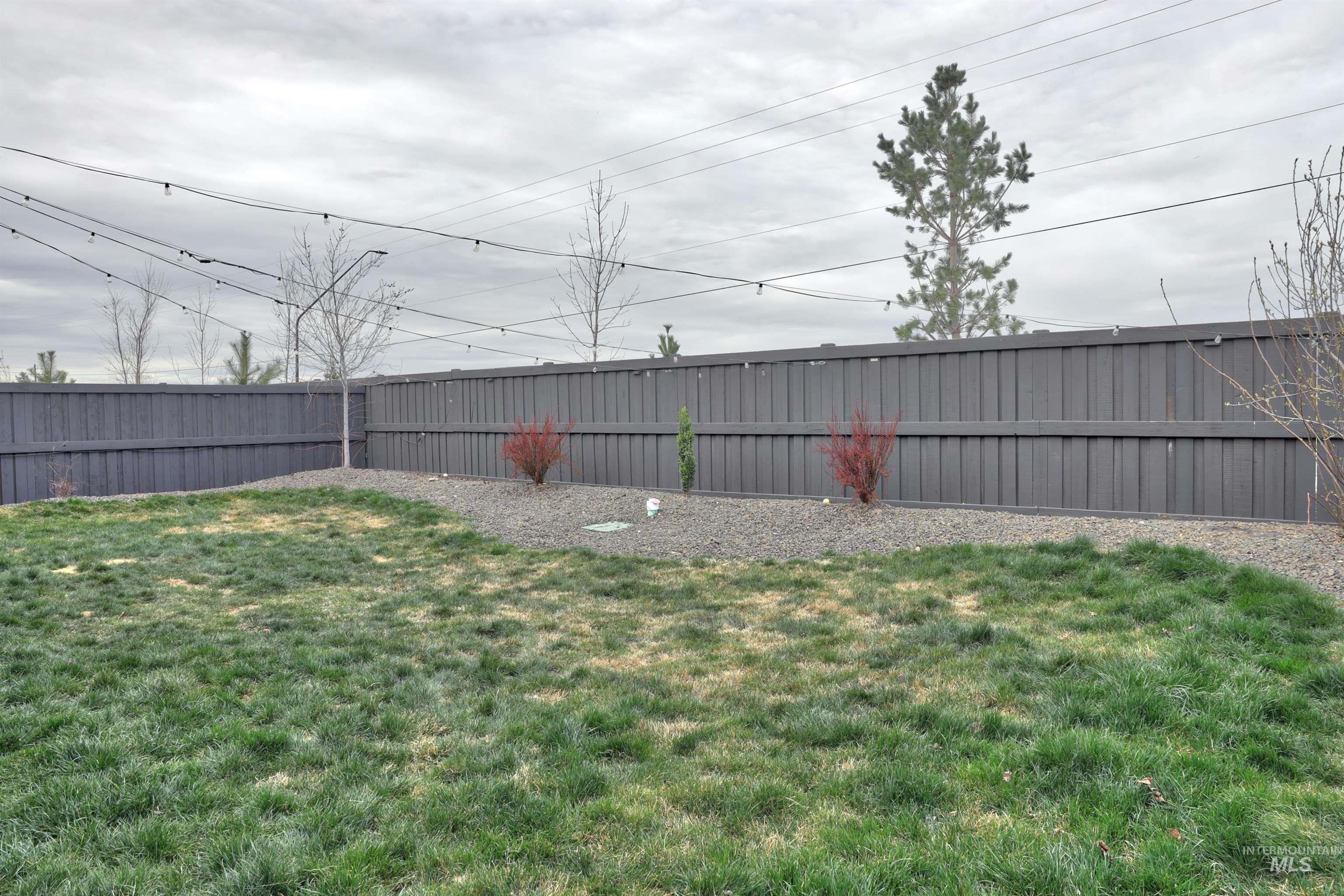 7033 S Zenith, Meridian, Idaho 83642, 4 Bedrooms, 3 Bathrooms, Residential For Sale, Price $685,000,MLS 98979187