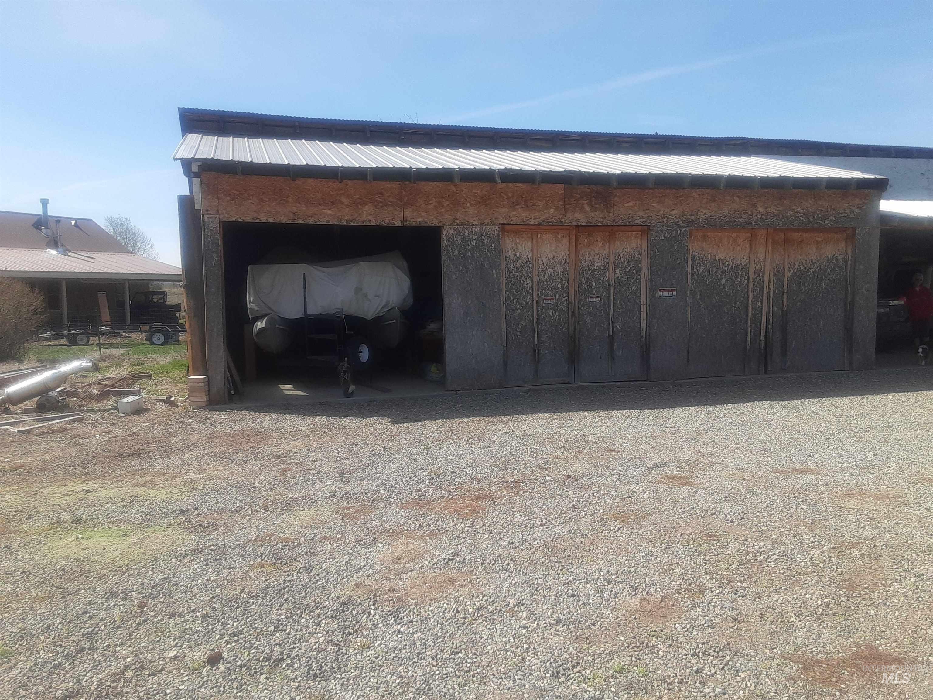 102 Willow Creek Rd, Fairfield, Idaho 83327, 3 Bedrooms, 1.5 Bathrooms, Residential For Sale, Price $409,000,MLS 98979192