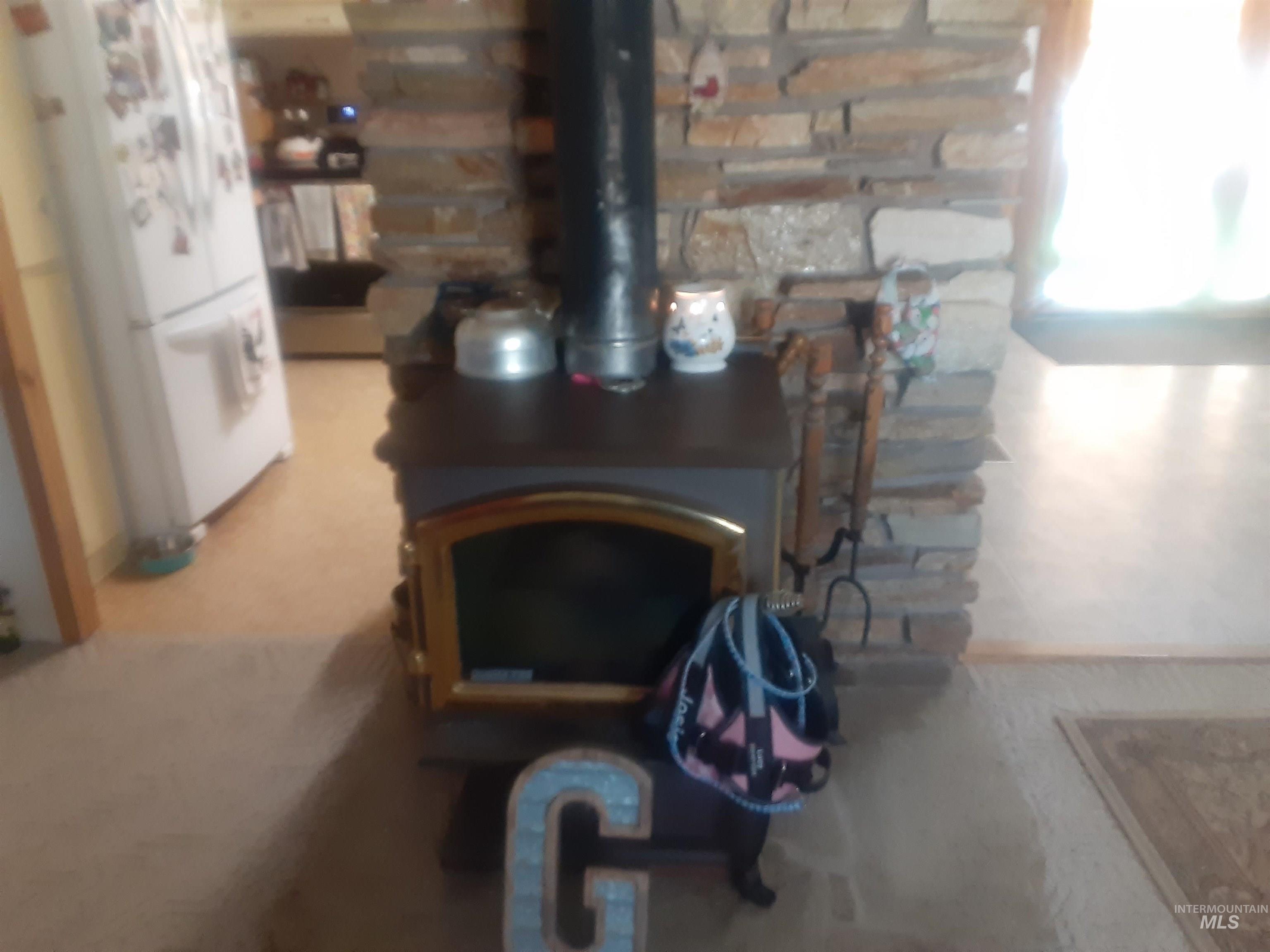 102 Willow Creek Rd, Fairfield, Idaho 83327, 3 Bedrooms, 1.5 Bathrooms, Residential For Sale, Price $409,000,MLS 98979192