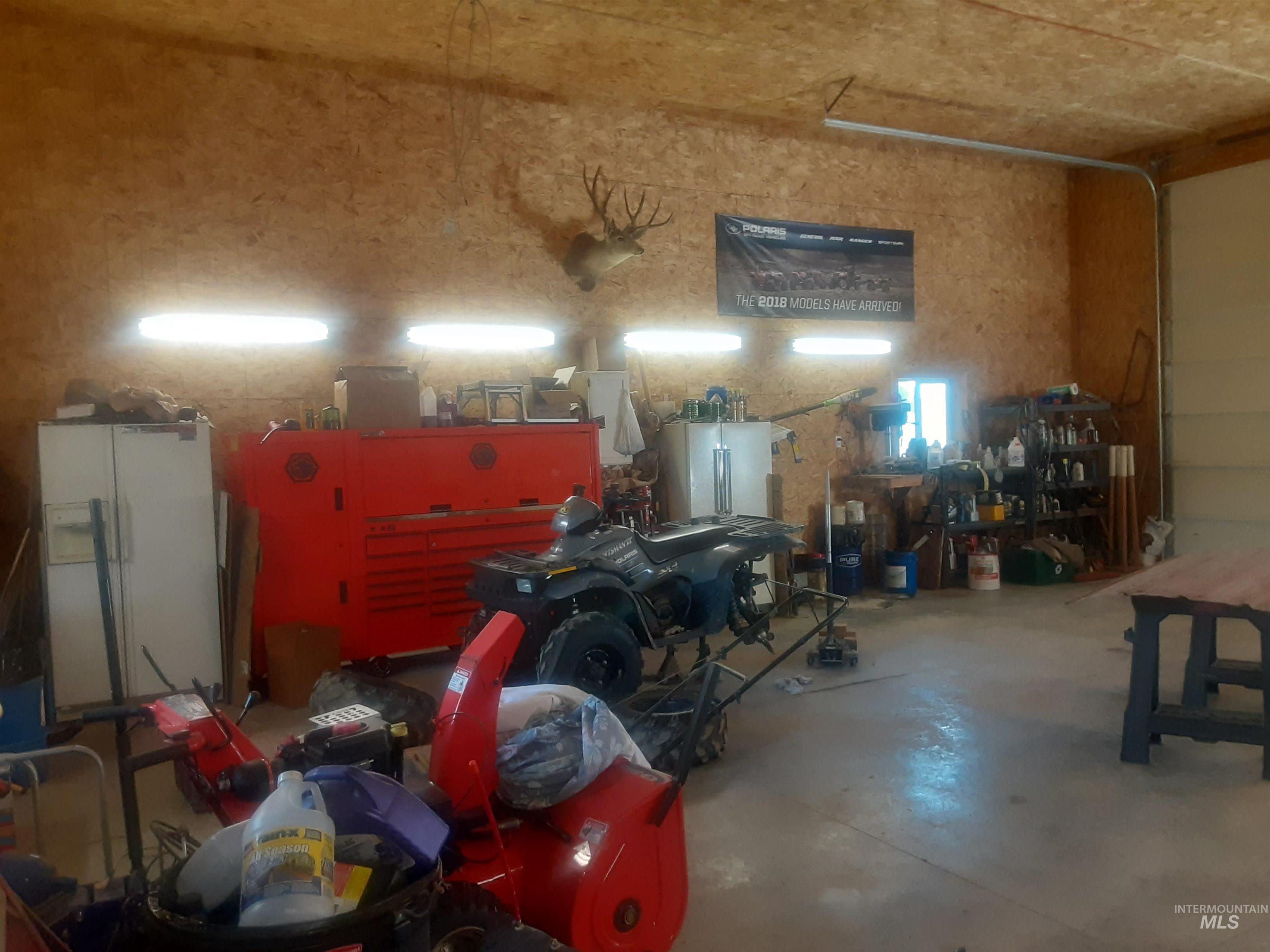 102 Willow Creek Rd, Fairfield, Idaho 83327, 3 Bedrooms, 1.5 Bathrooms, Residential For Sale, Price $409,000,MLS 98979192